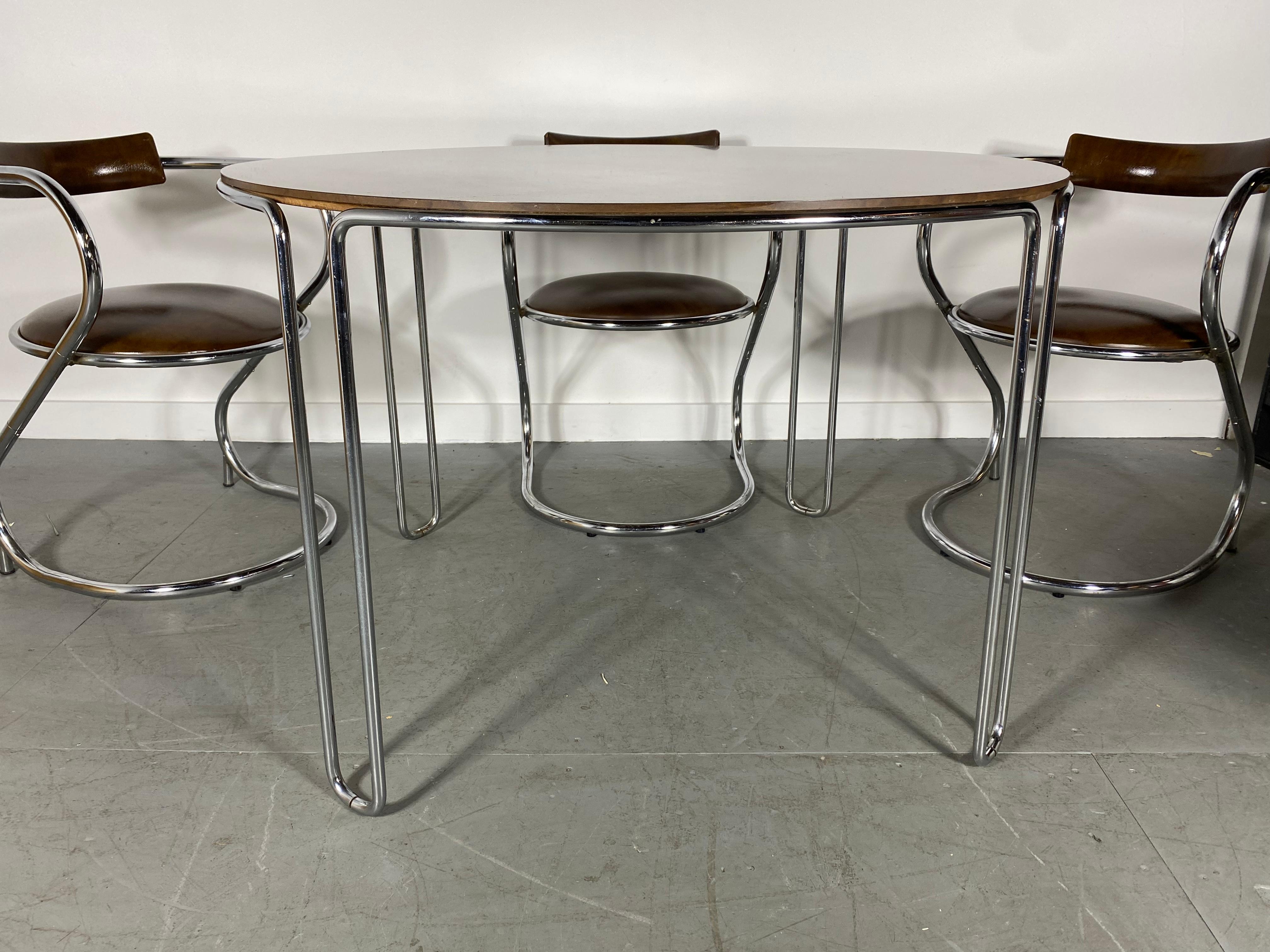 Mid-20th Century Classic Minimalist Bauhaus Marcel Breuer Style Dining Table