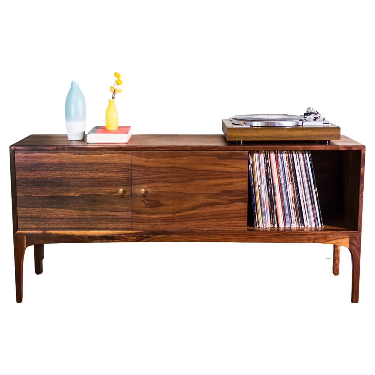 Classic Modern Hi-Fi Stereo Cabinet / Credenza Walnut Mid-Century Modern Buffet