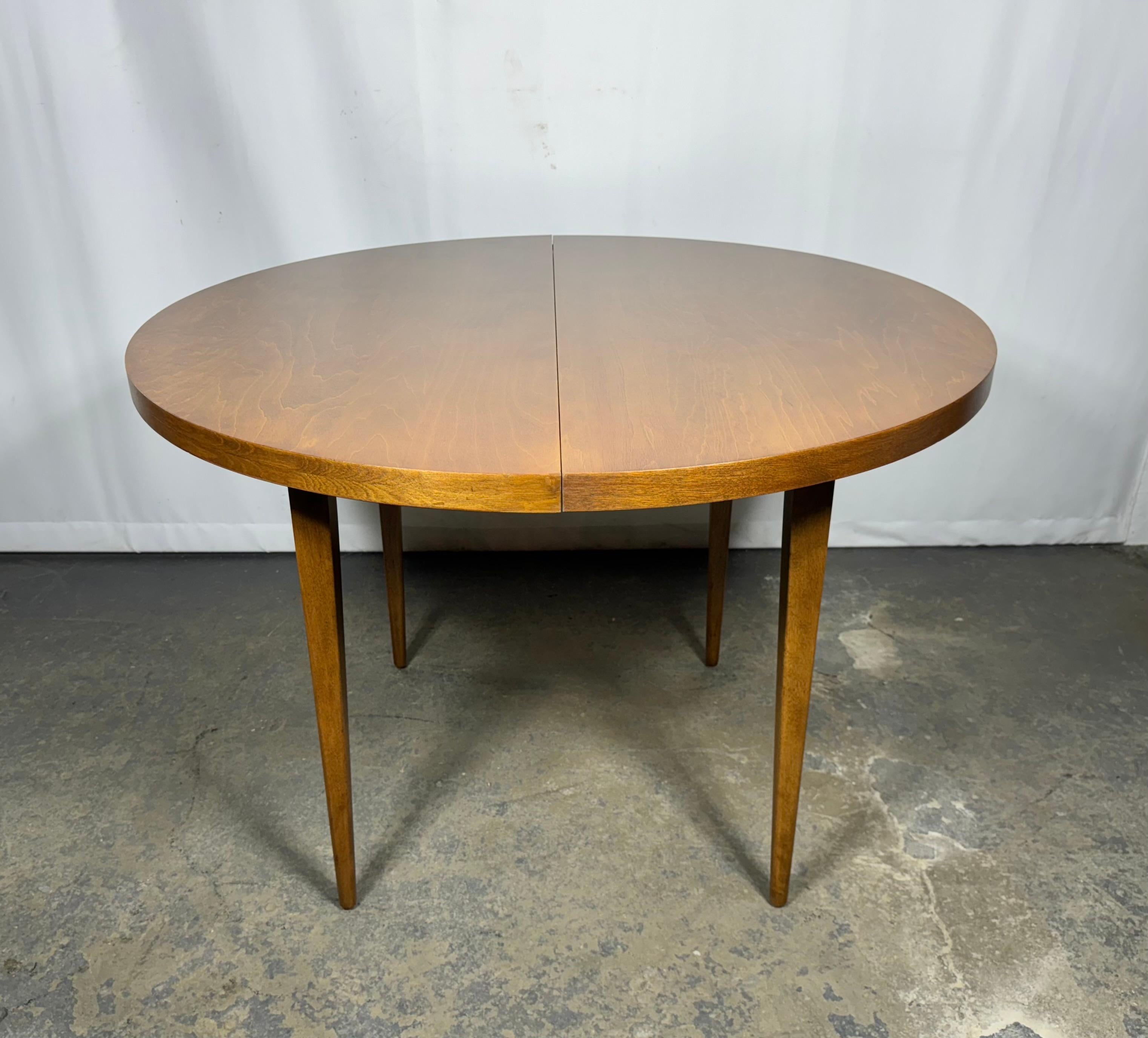 Américain Table de salle à manger à rallonge The Moderns /  42