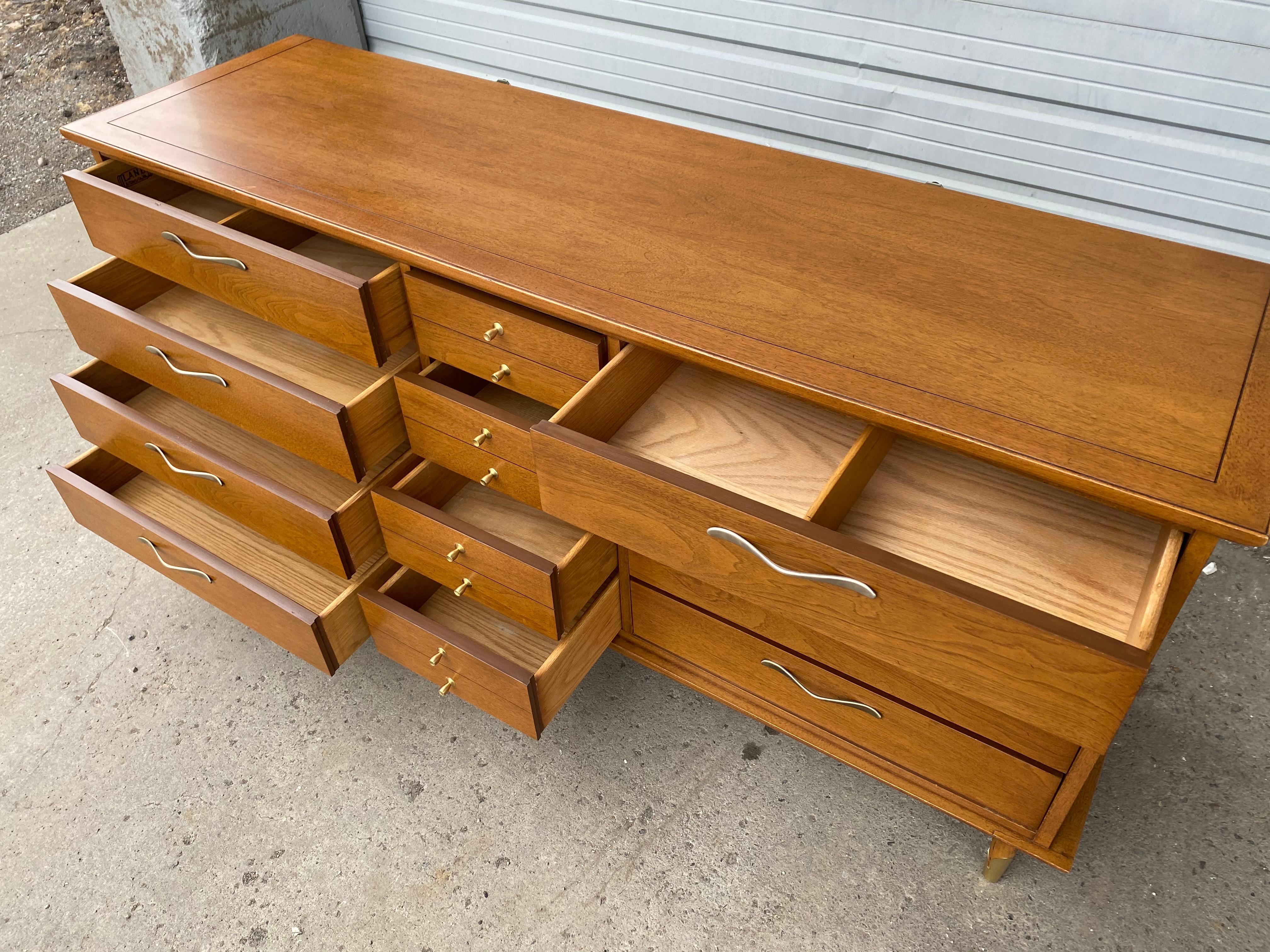 Classic Modernist 12-Drawer Dresser by Lane In Good Condition In Buffalo, NY