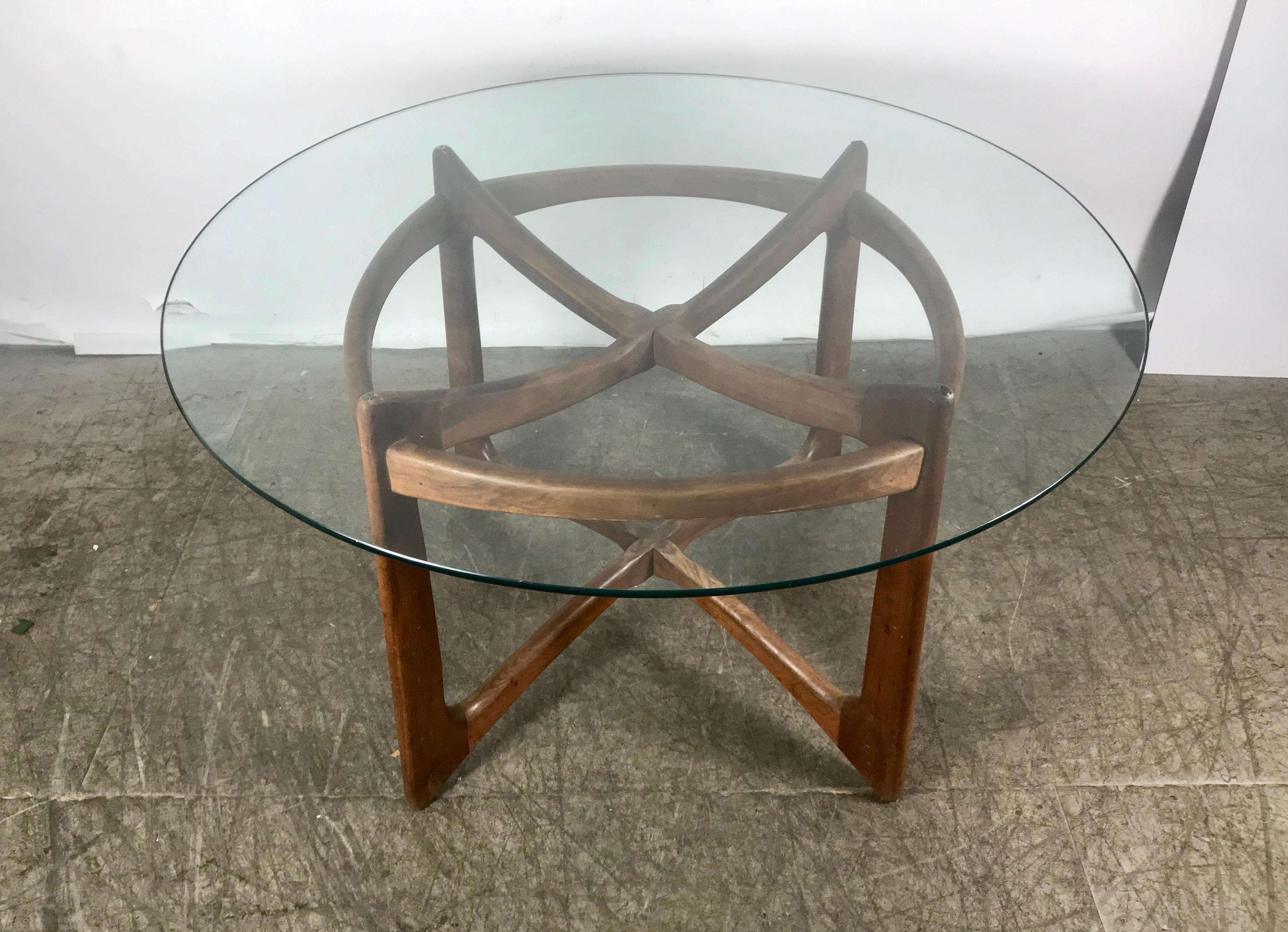Adrian Pearsall for Craft Associates walnut dining table. Base measurement (no glass):
32