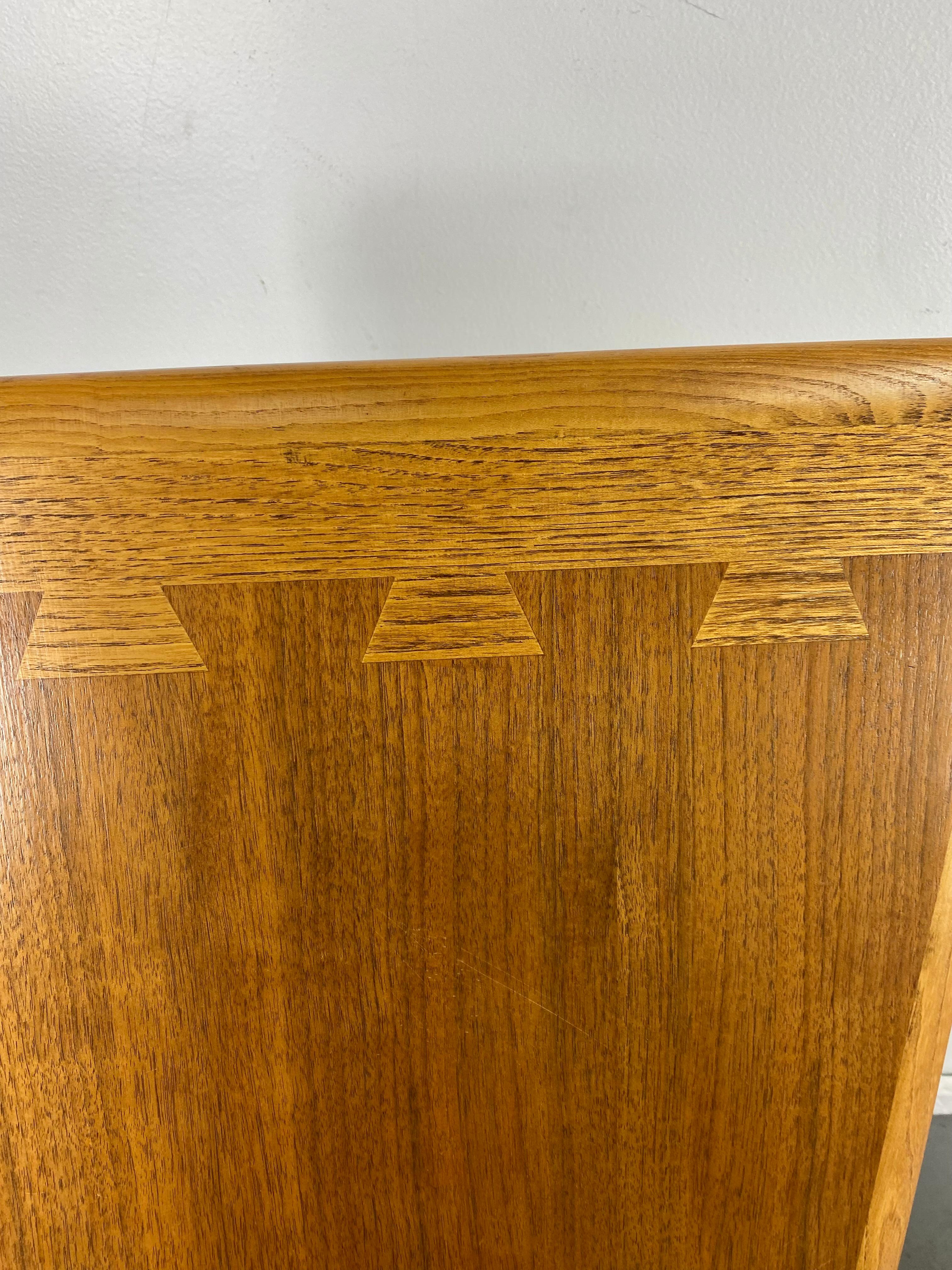 Mid-Century Modern Classic Modernist Boomerang Cocktail / Coffee Table by Lane Dovetail Joinery