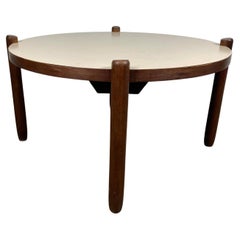 Classic Modernist Coffee / Cocktail Table Attributed to Jens Risom