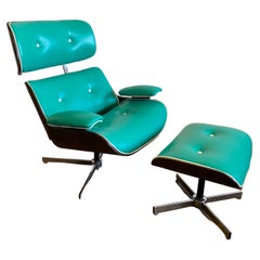 Vintage Classic Modernist Eames Style Lounge Chair and Ottoman by Plycraft