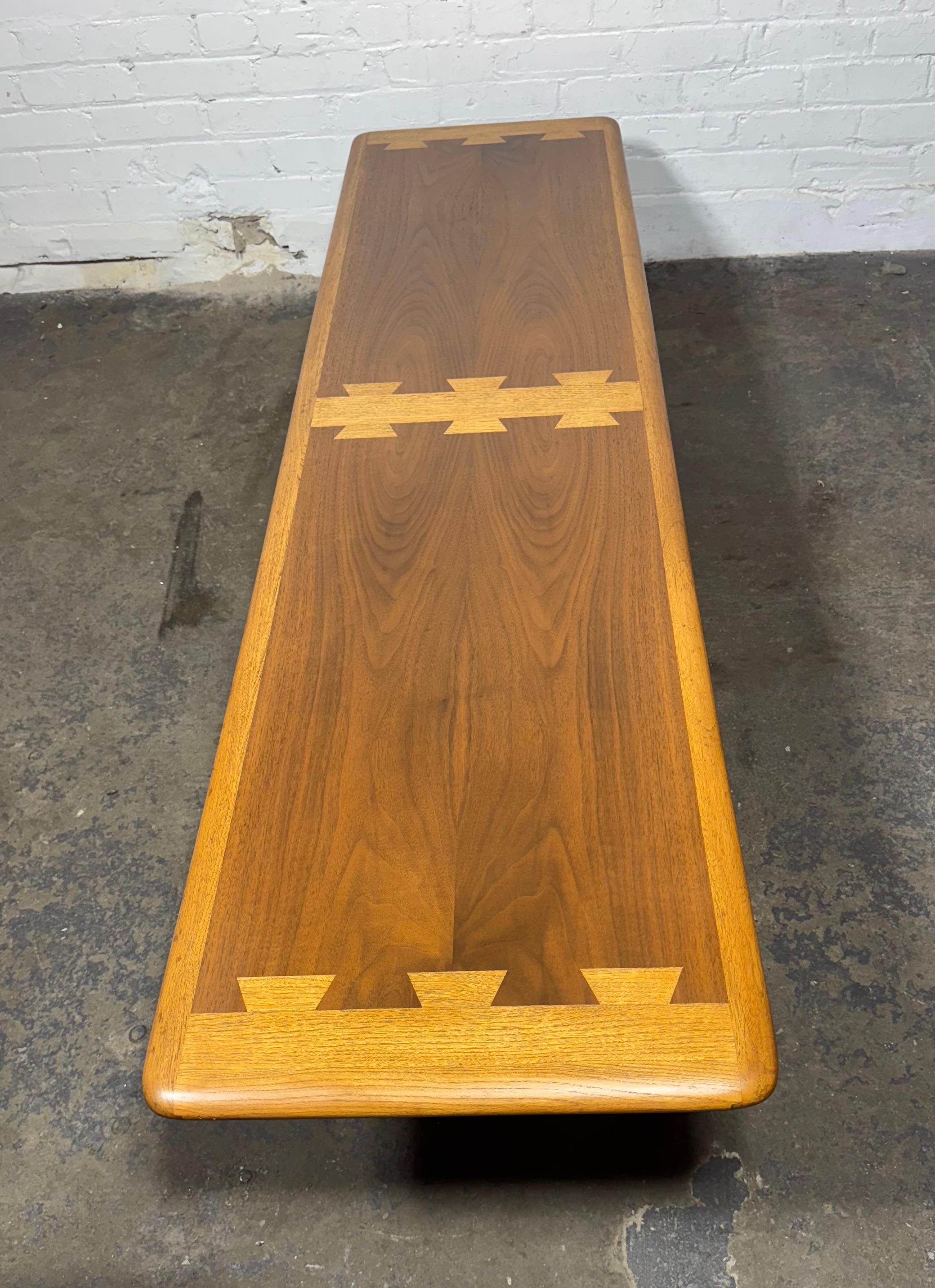 Mid-Century Modern Classic Modernist Extra Long Lane Acclaim Coffee / Cocktail Table For Sale