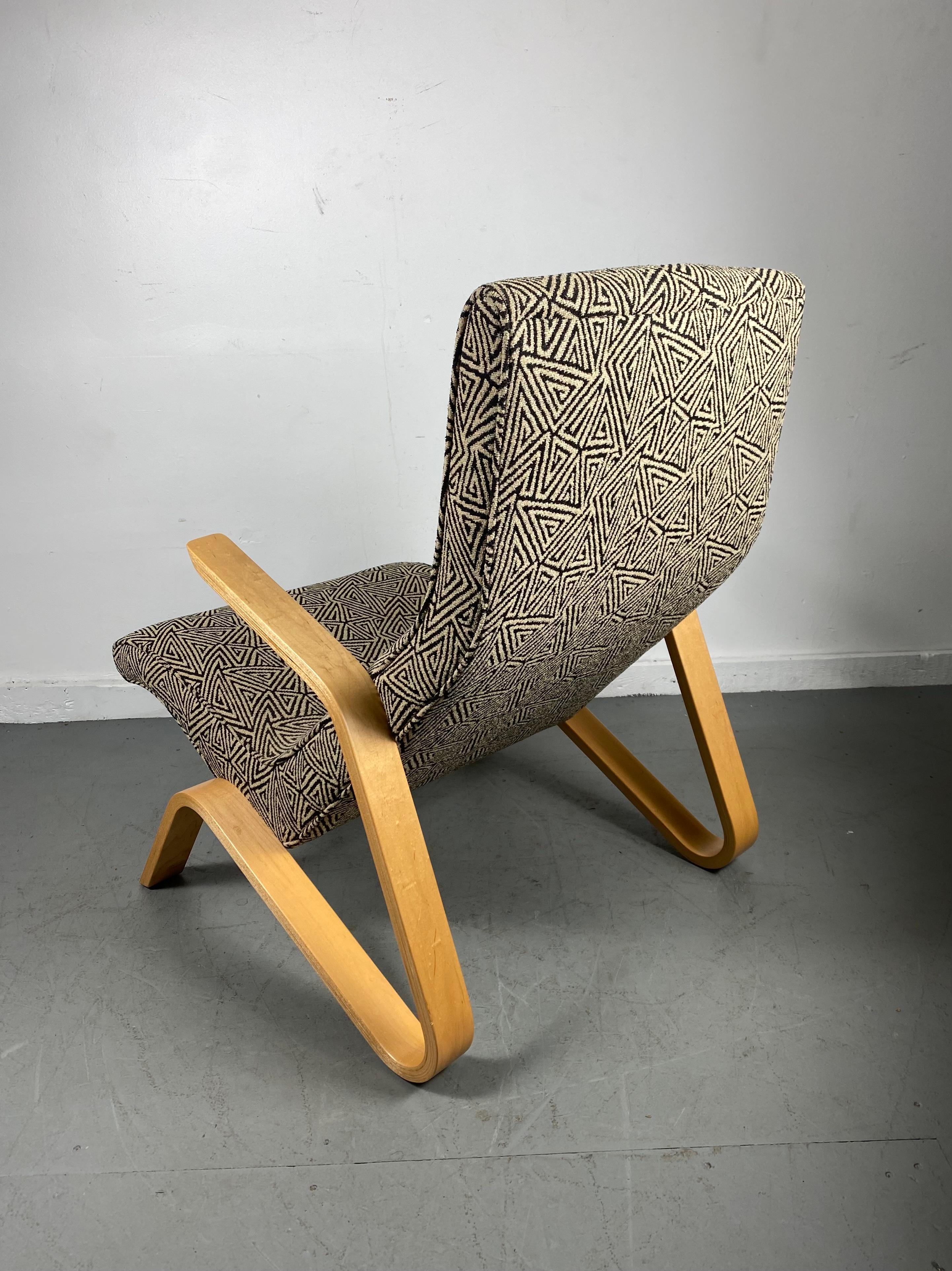 Bentwood Classic Modernist Grasshopper Lounge chair designed by Eero Saarinen / Modernica