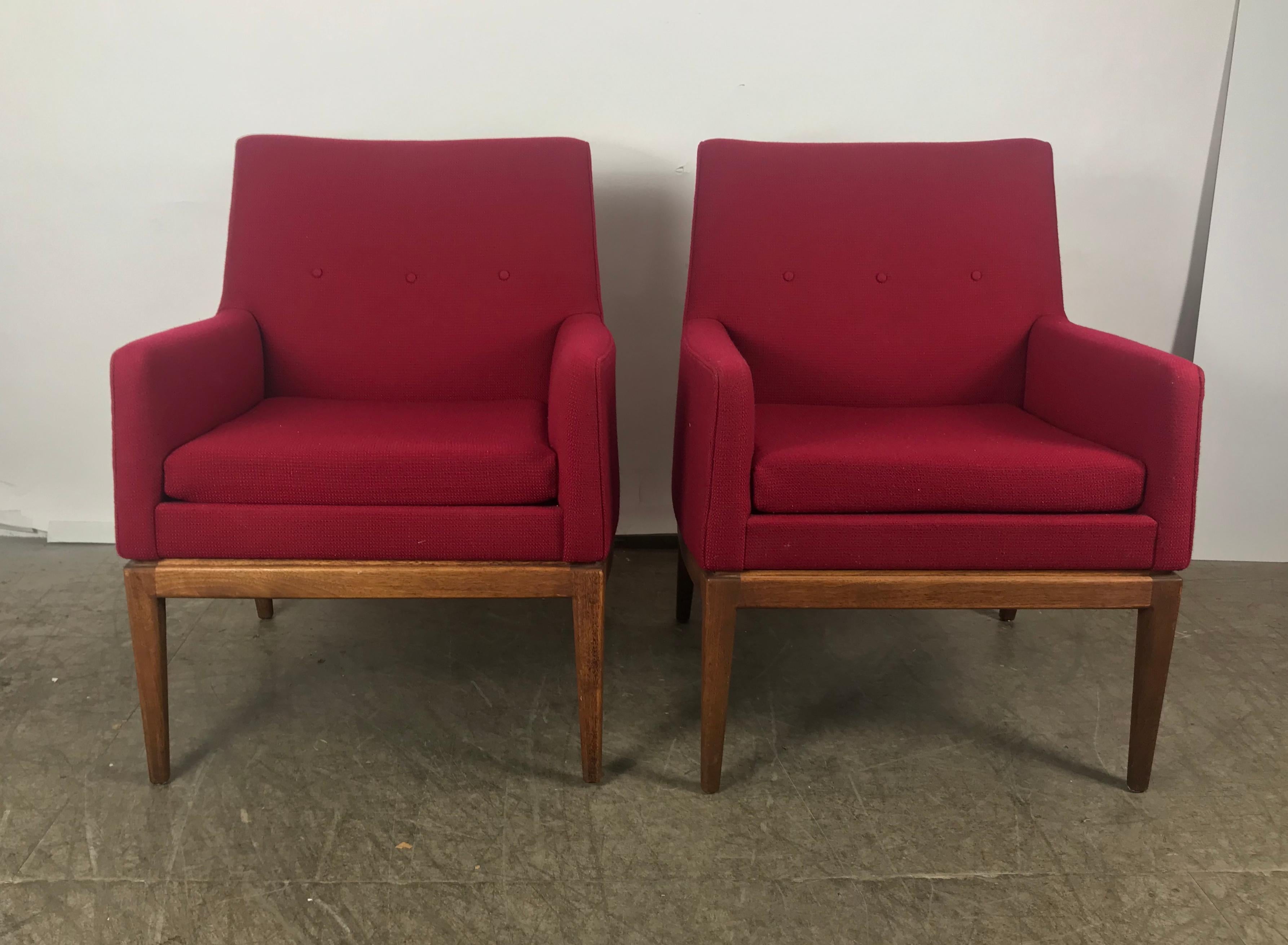 American Classic Modernist Lounge Chairs Designed by Jens Risom, Jens Risom Design Inc