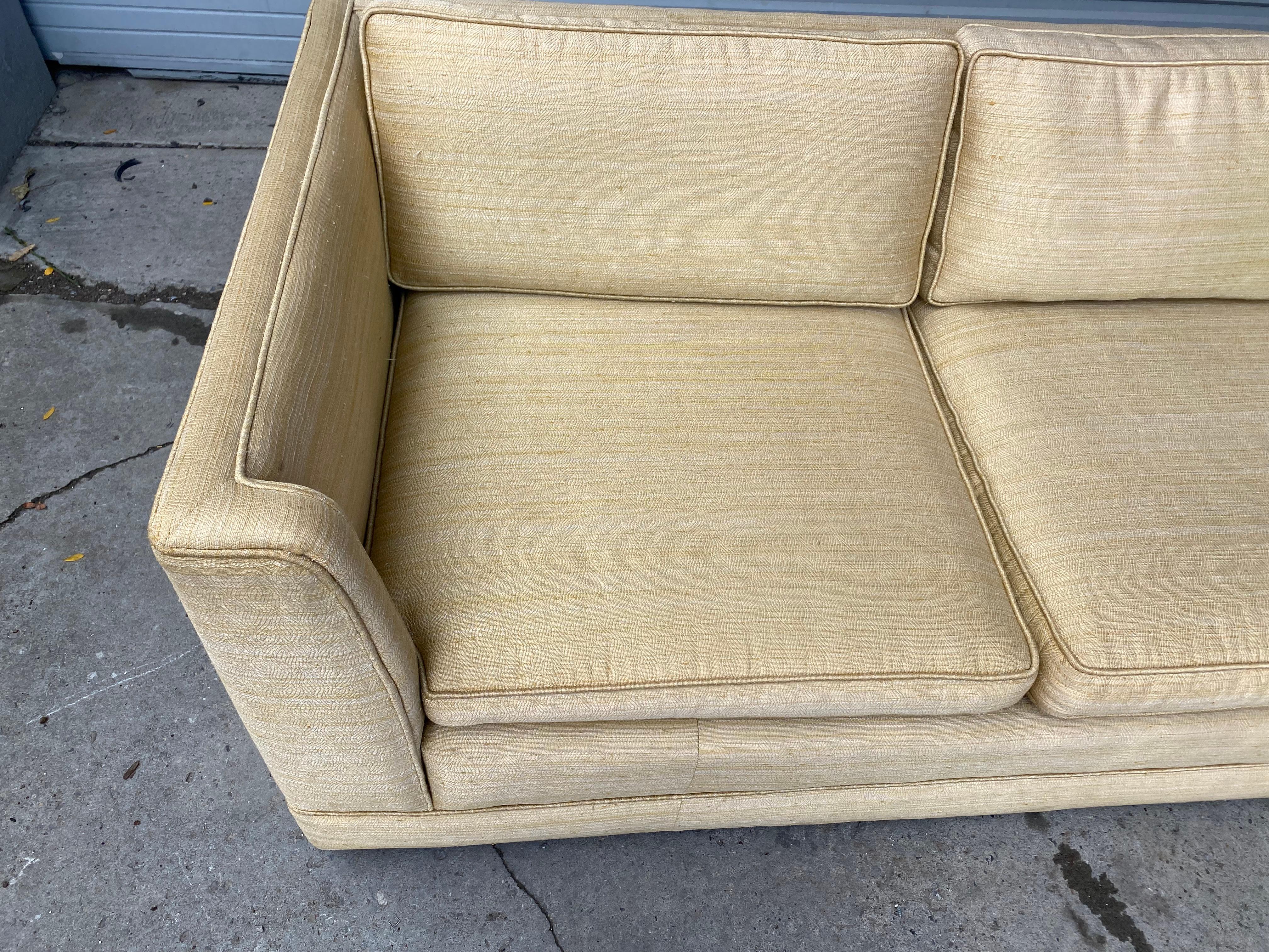 Classic Modernist Tuxedo Sofa, , even-arm by Hendredon In Good Condition For Sale In Buffalo, NY