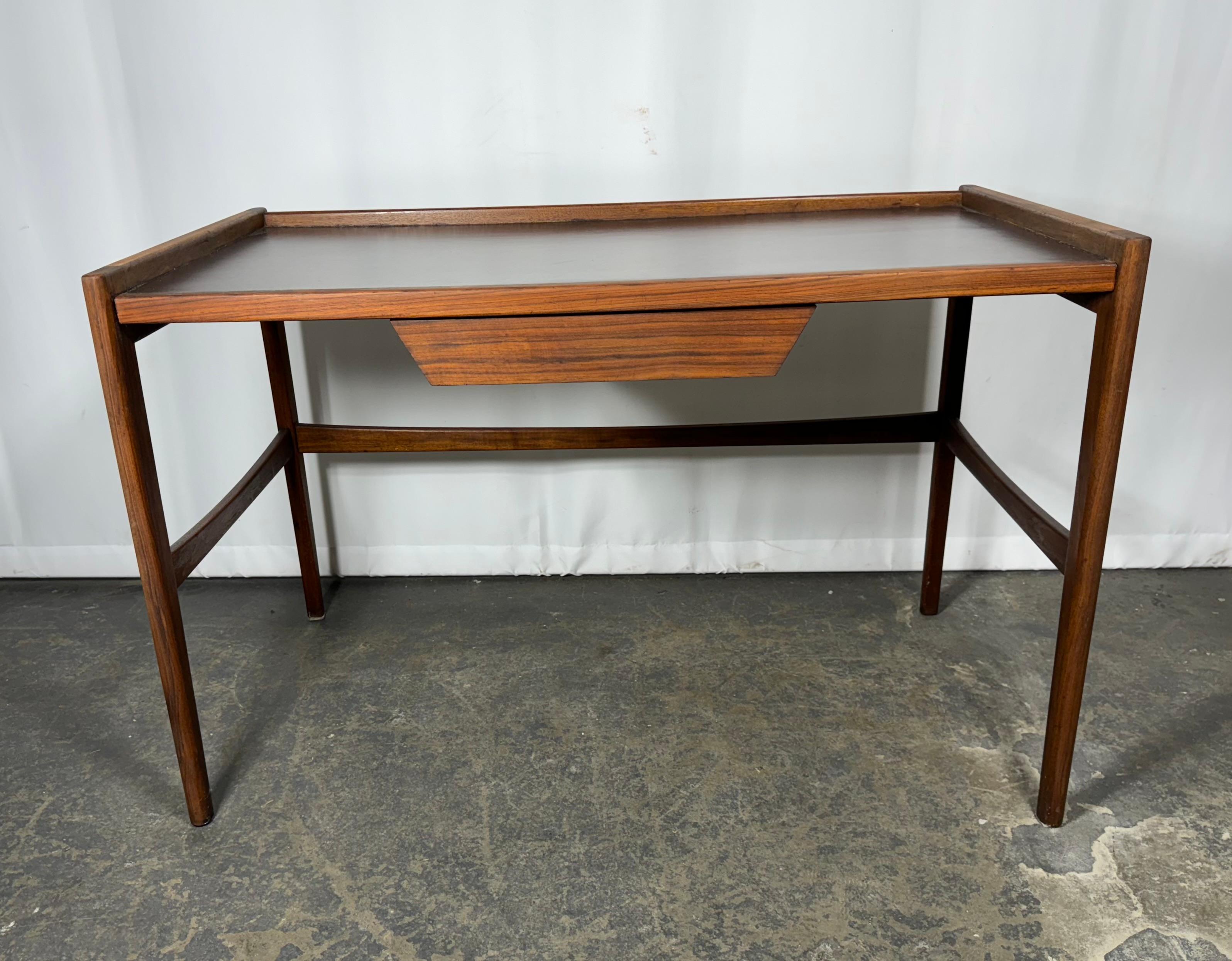Leather Classic Modernist walnut and leather desk by GUILDHALL CABINET SHOPS
