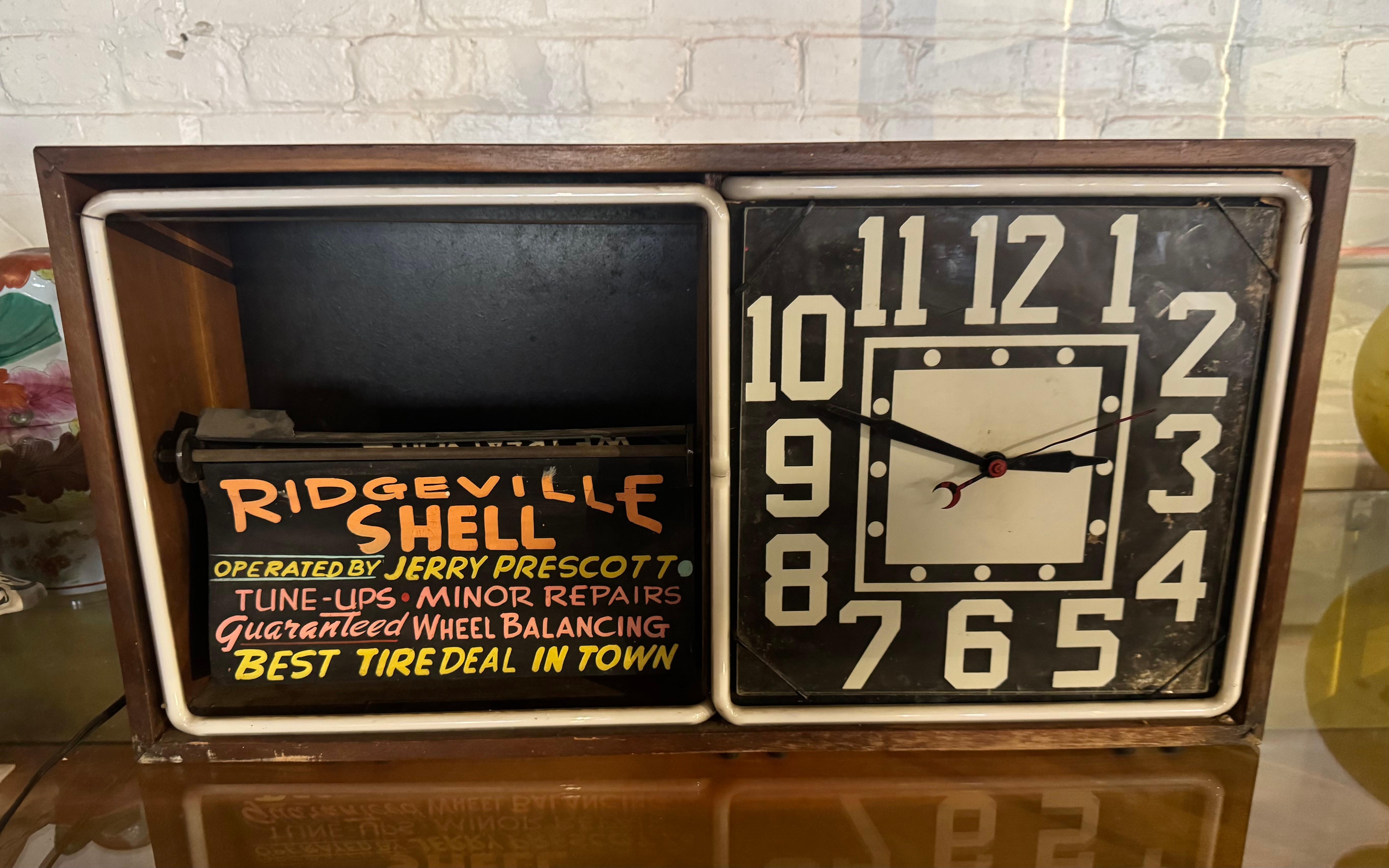 Industrial Classic Motion Action Ad Neon Advertizing Clock For Sale