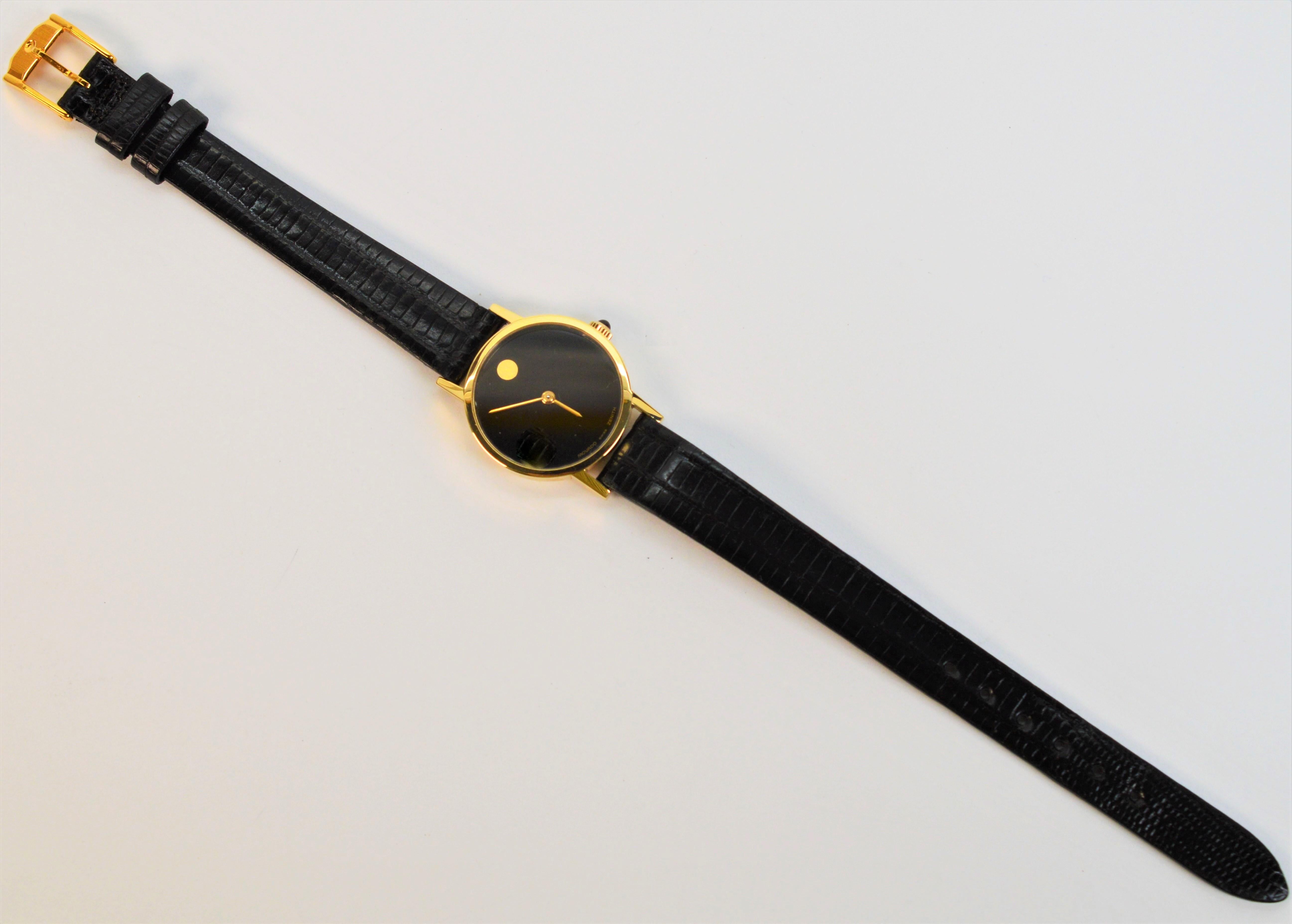 Classic Movado Museum 14 Karat Yellow Gold Women's Wrist Watch In Excellent Condition In Mount Kisco, NY