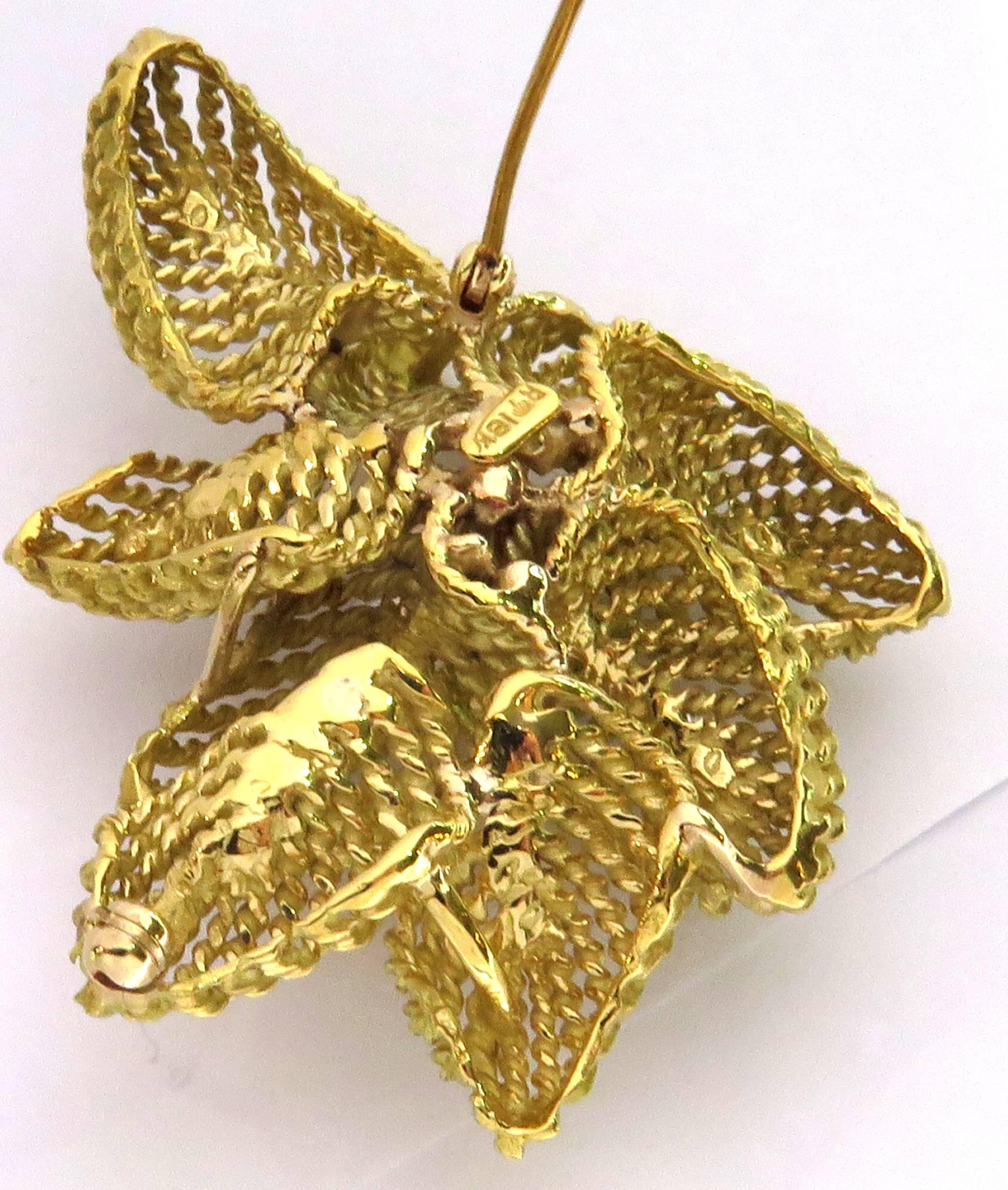 Classic Multi Leaf Design Diamond Gold Flower Motif Pin 2