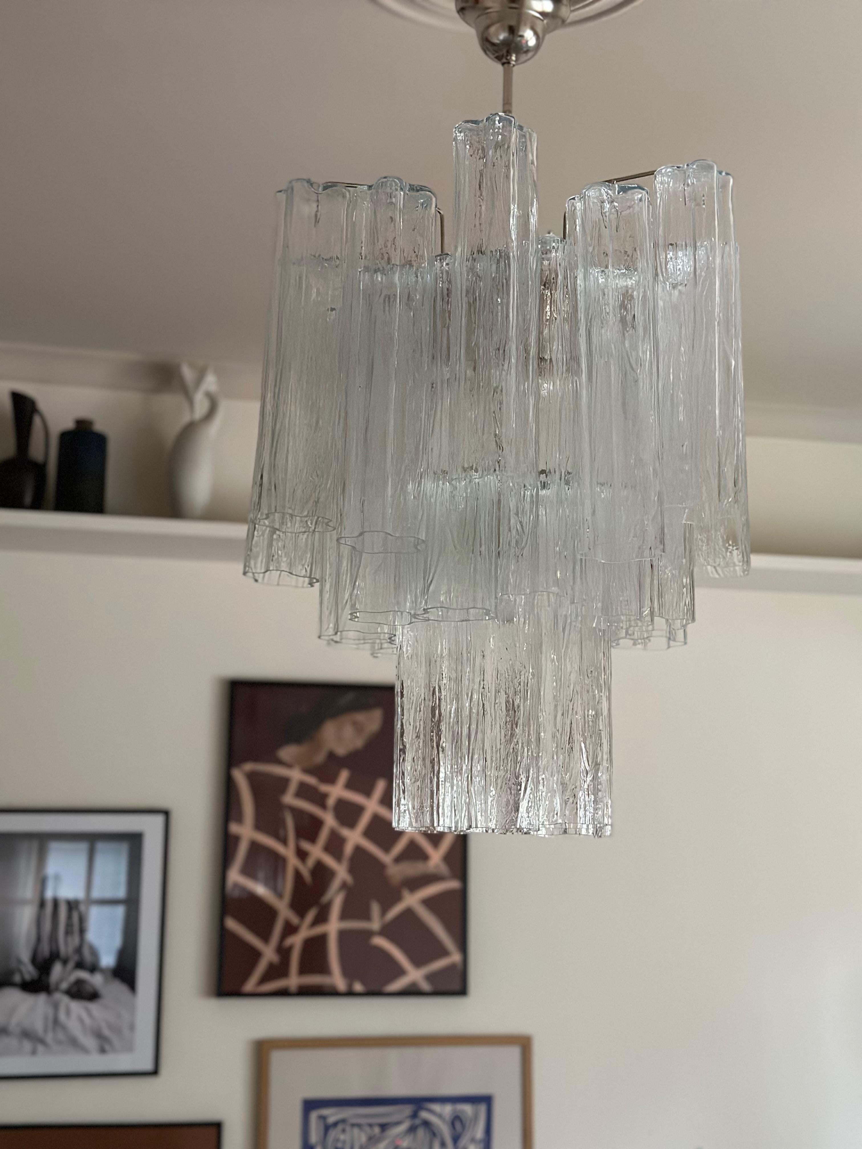 Lampadario classico di Murano nello stile di Venini. Dimensioni medio-piccole. in vendita 4