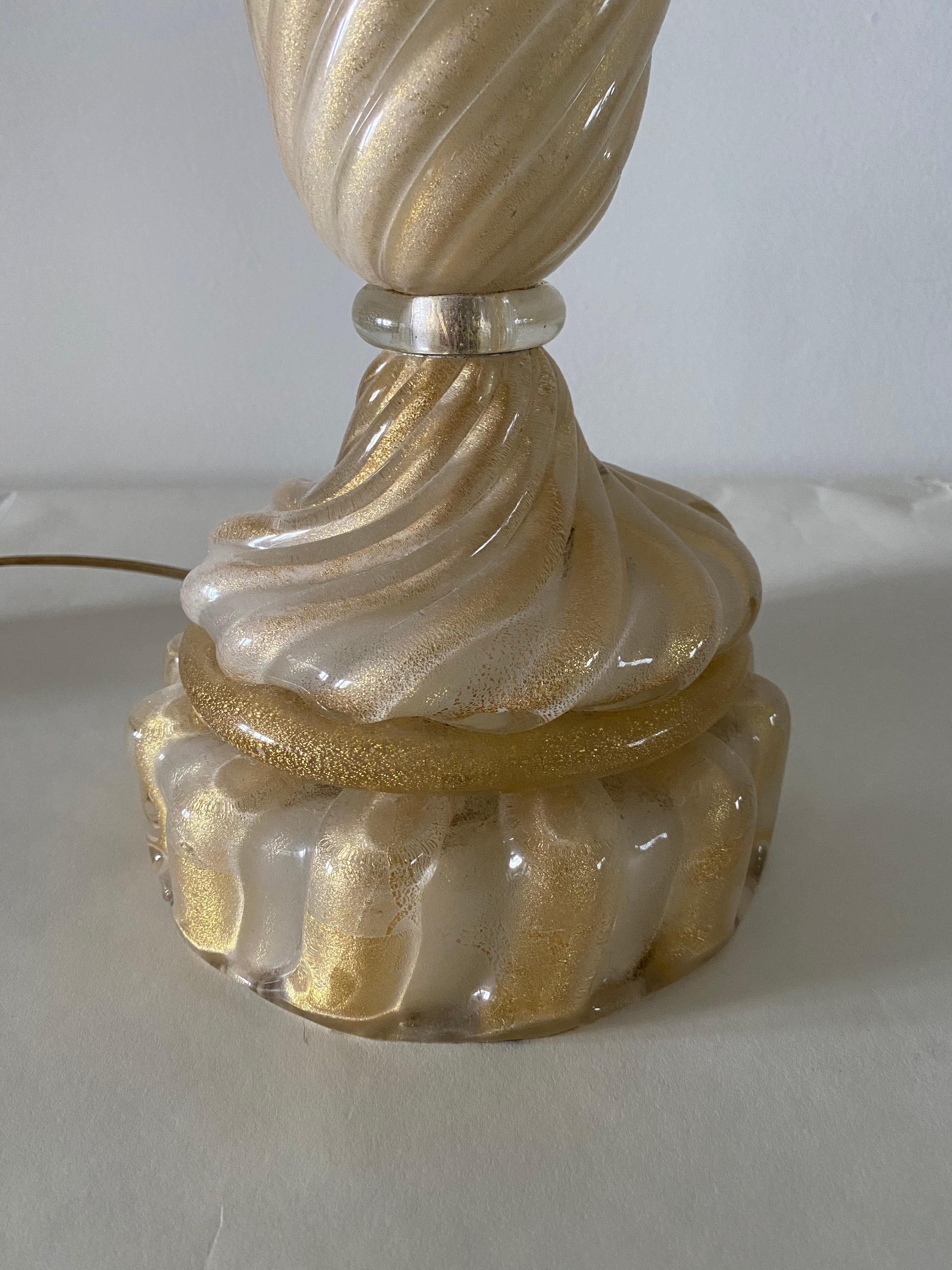 Mid-Century Modern Classic Murano Glass Lamp, Barovier & Toso, Italian, 1950s For Sale
