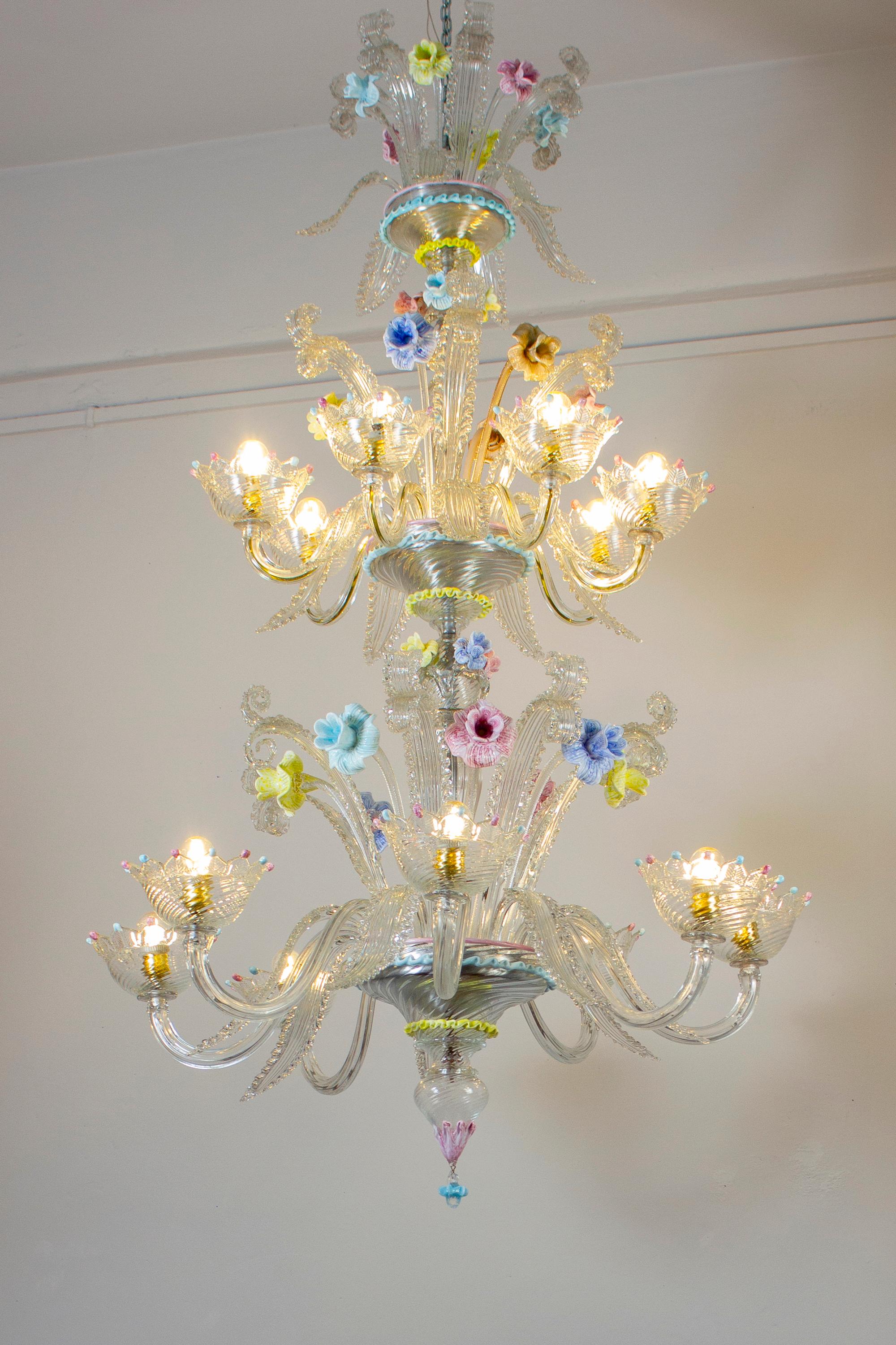 Lustre classique en verre de Murano multicolore 1970'. en vente 12
