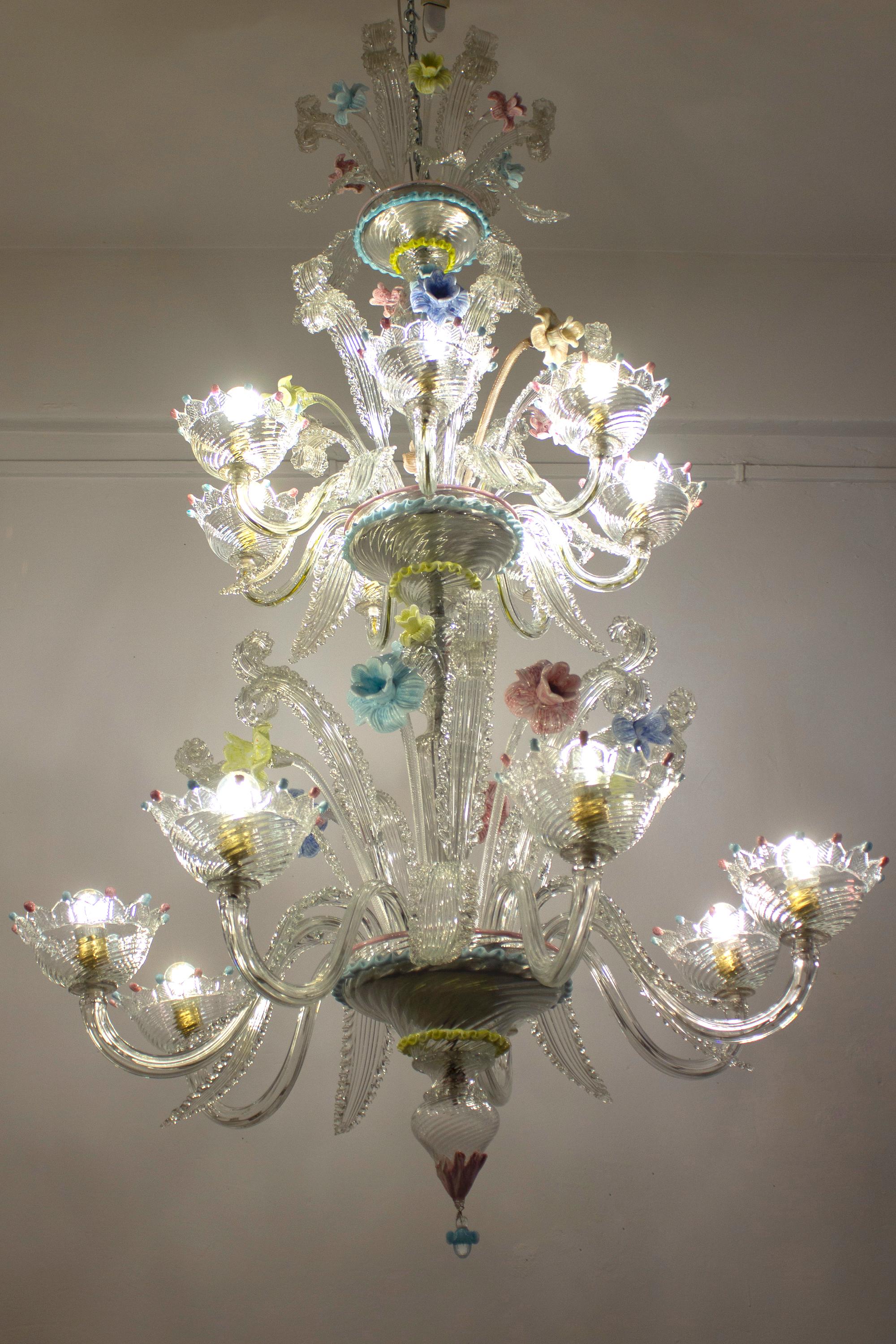Lustre classique en verre de Murano multicolore 1970'. Excellent état - En vente à Rome, IT