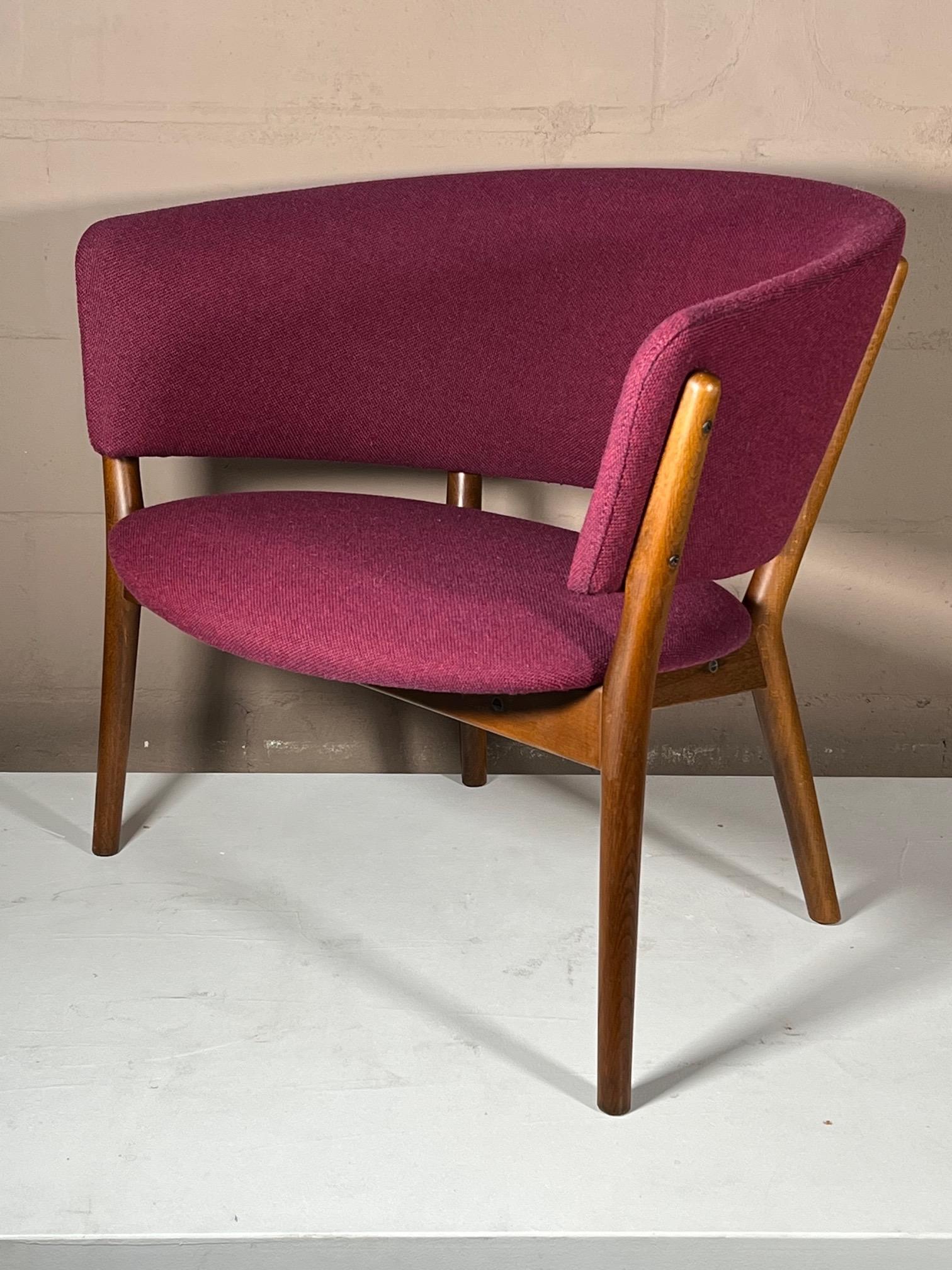 Mid-Century Modern Classic Nanna Ditzel Lounge Chair For Sale