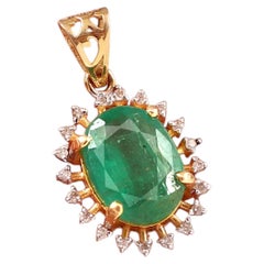 Royal Natural Diamond Real Emerald solid 18K Gold Pendant starburst pendant