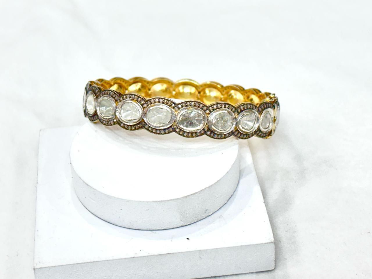 Women's or Men's Classic Natural uncut rose cut Diamonds sterling silver bracelet  For Sale