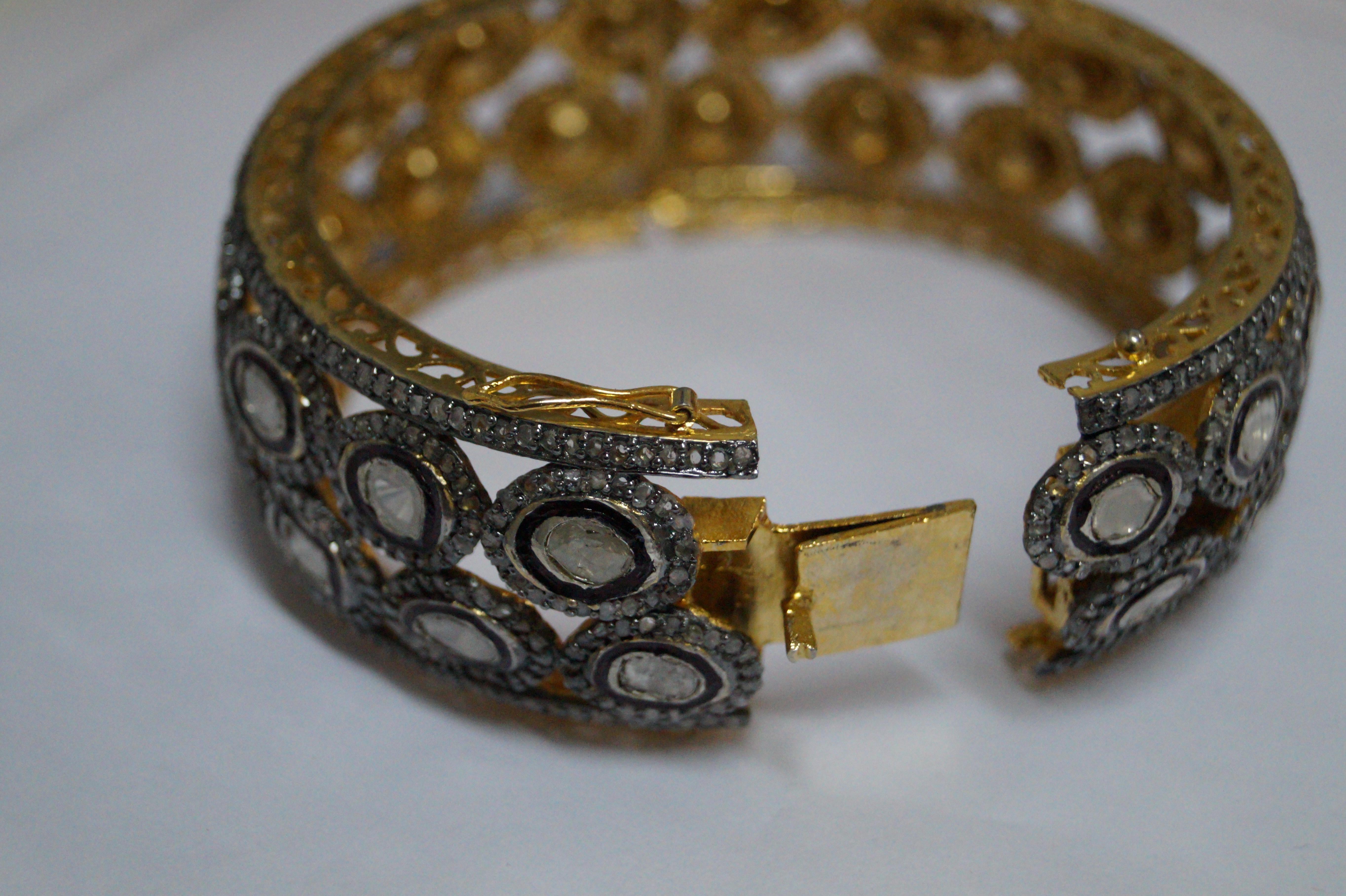 Classic Natural uncut rose cut Diamonds sterling silver broad bracelet  For Sale 4