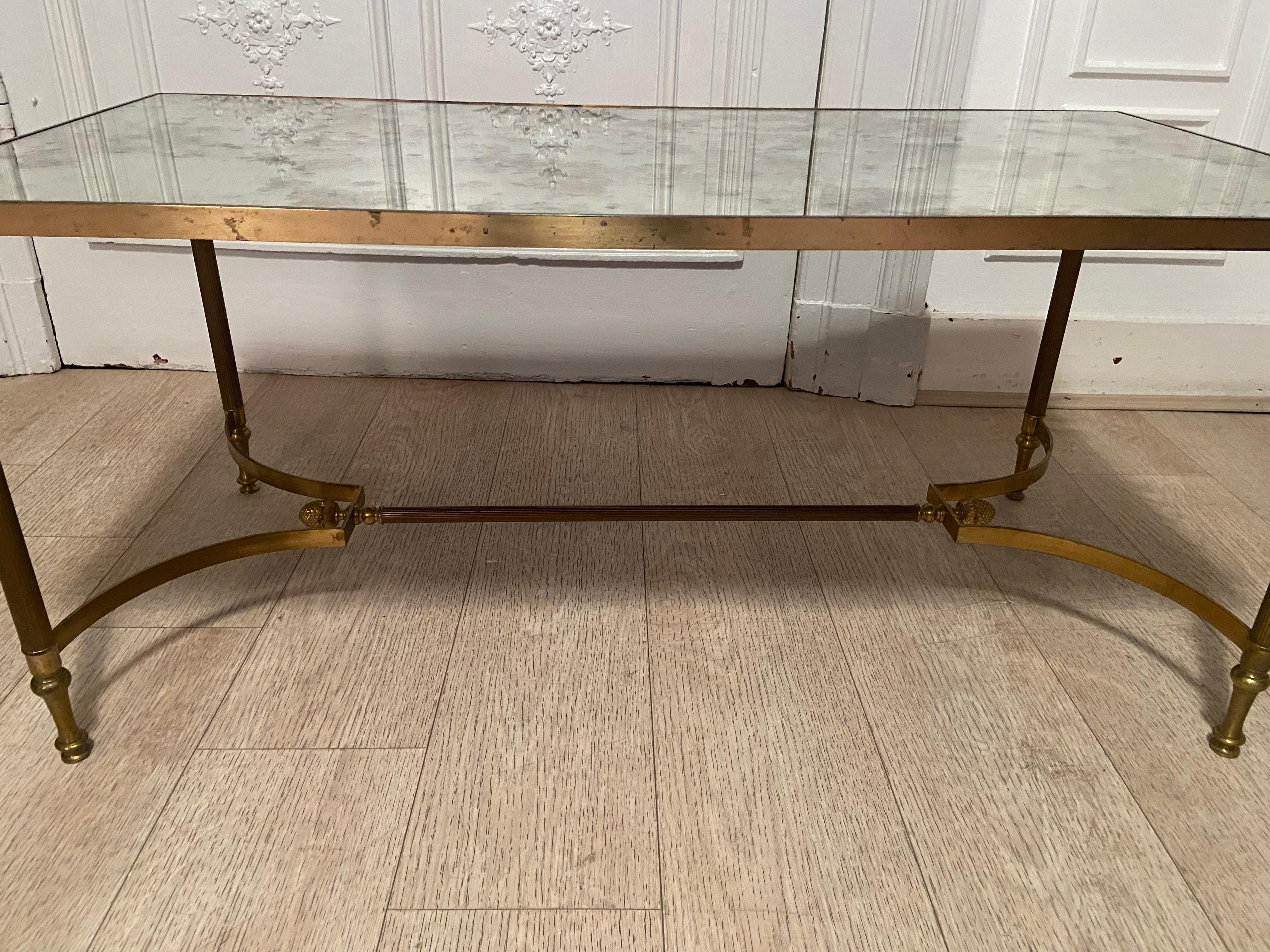 Classic Neo Coffee Table in Brass and Oxidized Mirror For Sale 2
