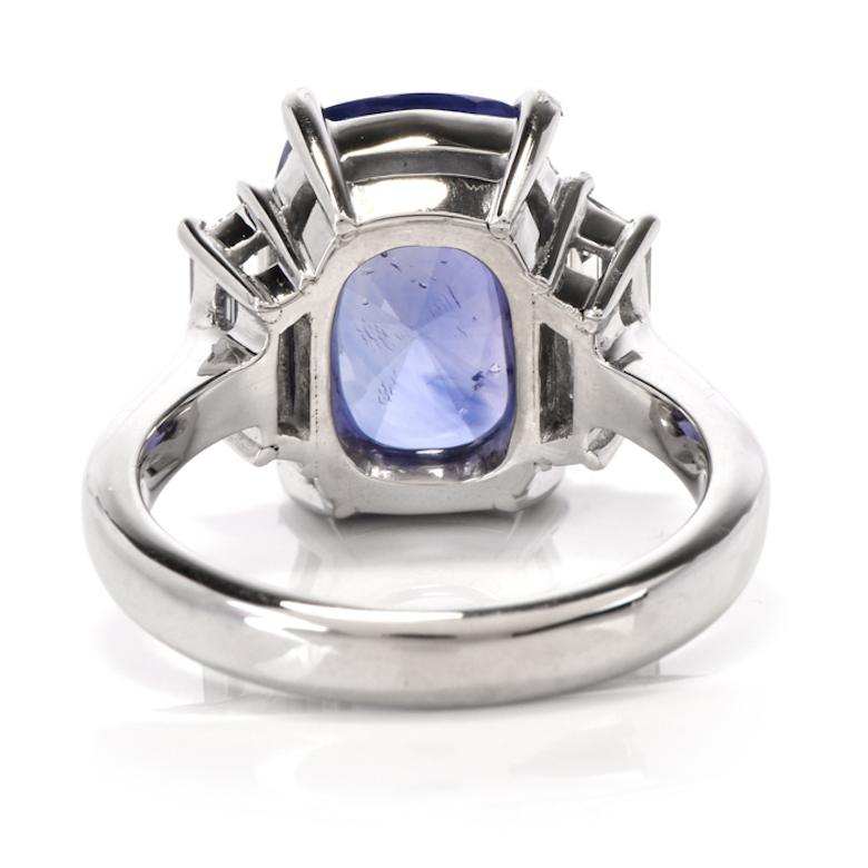 Classic No-Heat Natural Ceylon Sapphire Diamond Platinum Three stone Ring For Sale 1