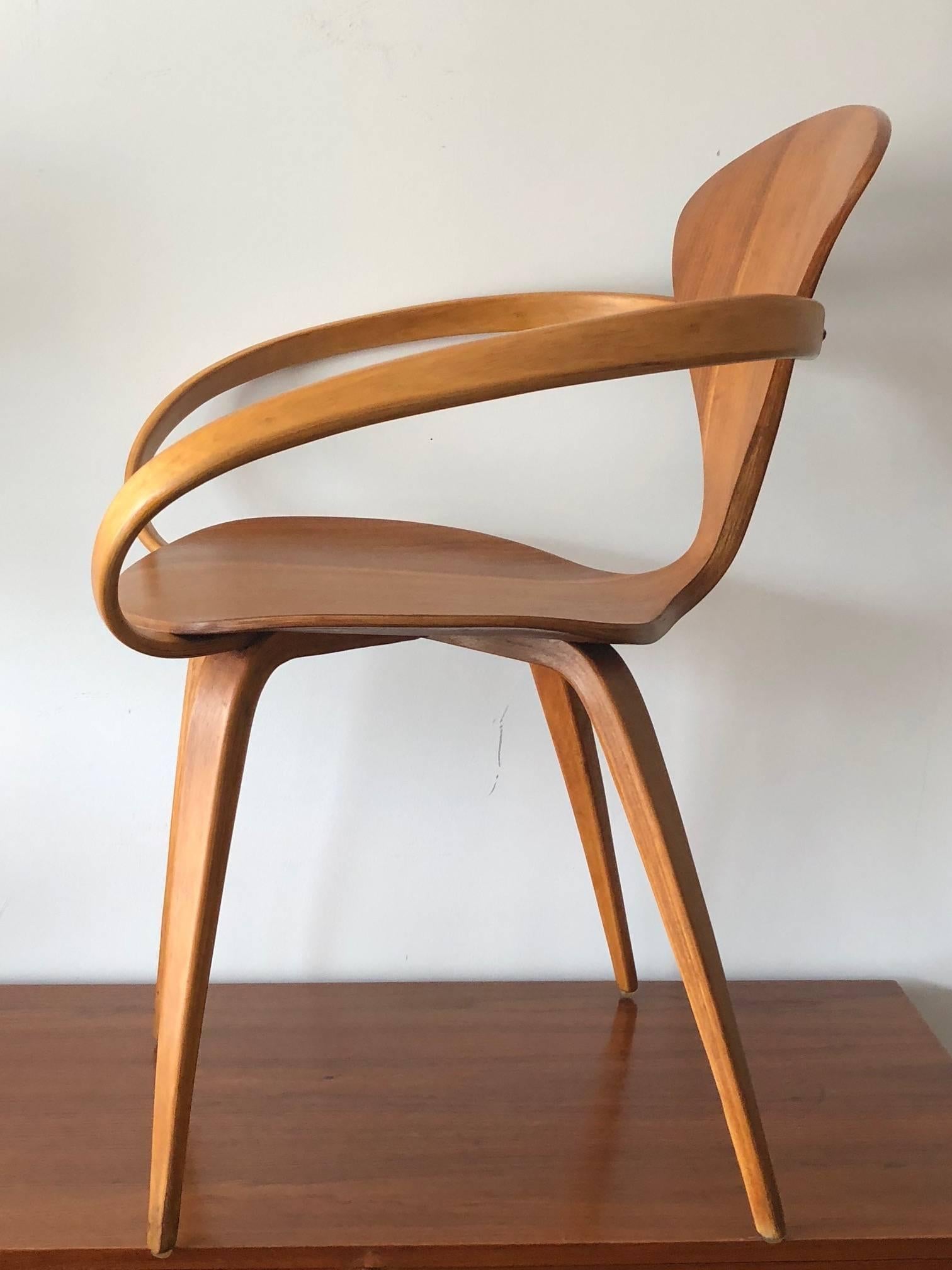 Mid-Century Modern Classic Norman Cherner for Plycraft 