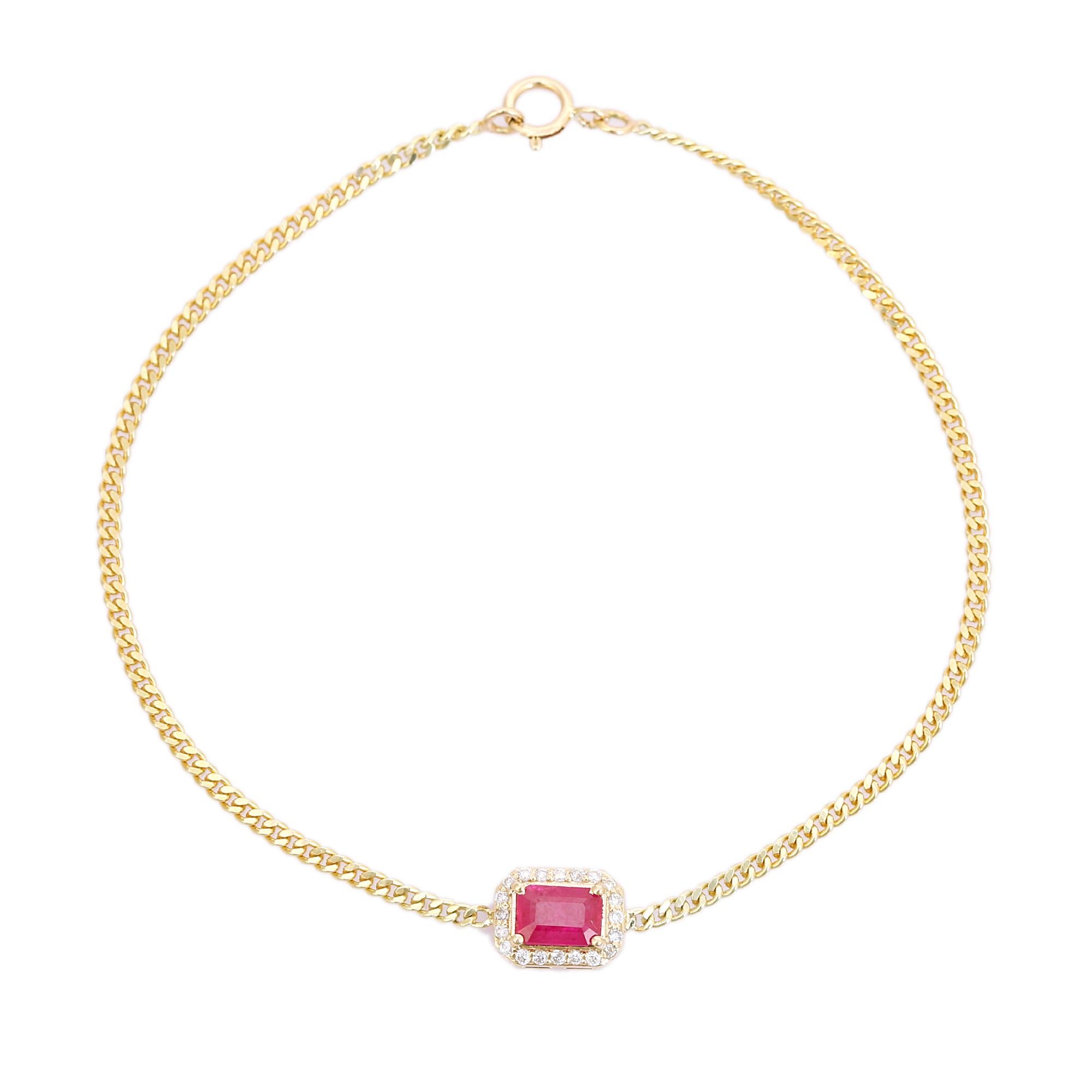 Bracciale classico a catena con rubino taglio ottagono e diamanti a raggiera in oro giallo 14k In condizioni Nuovo in vendita a New York, NY