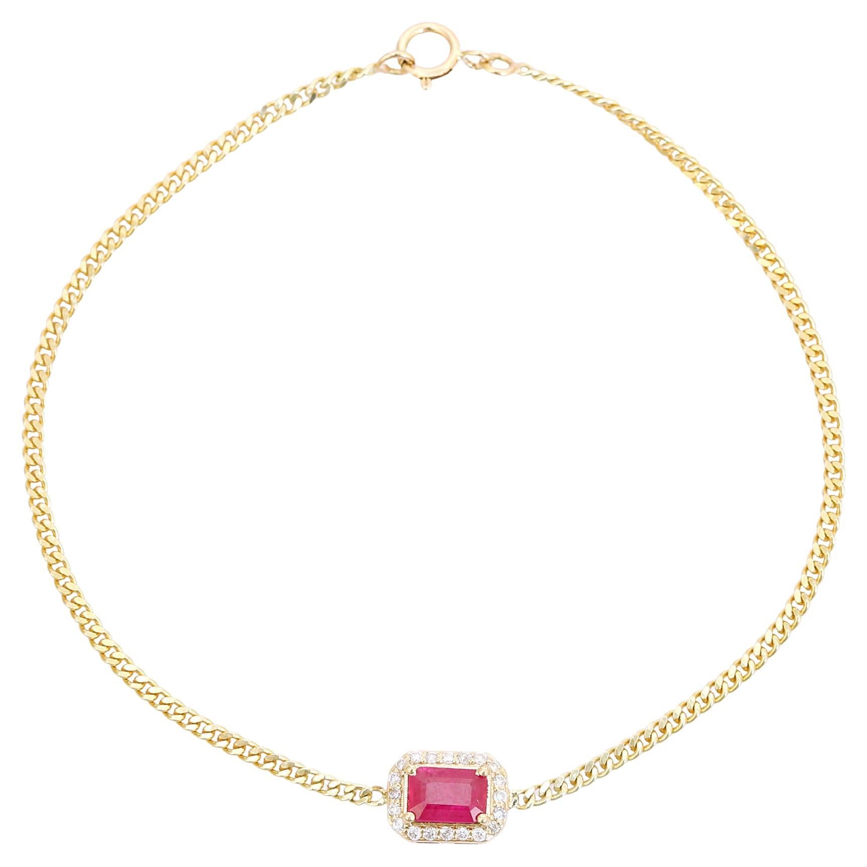 Bracciale classico a catena con rubino taglio ottagono e diamanti a raggiera in oro giallo 14k in vendita