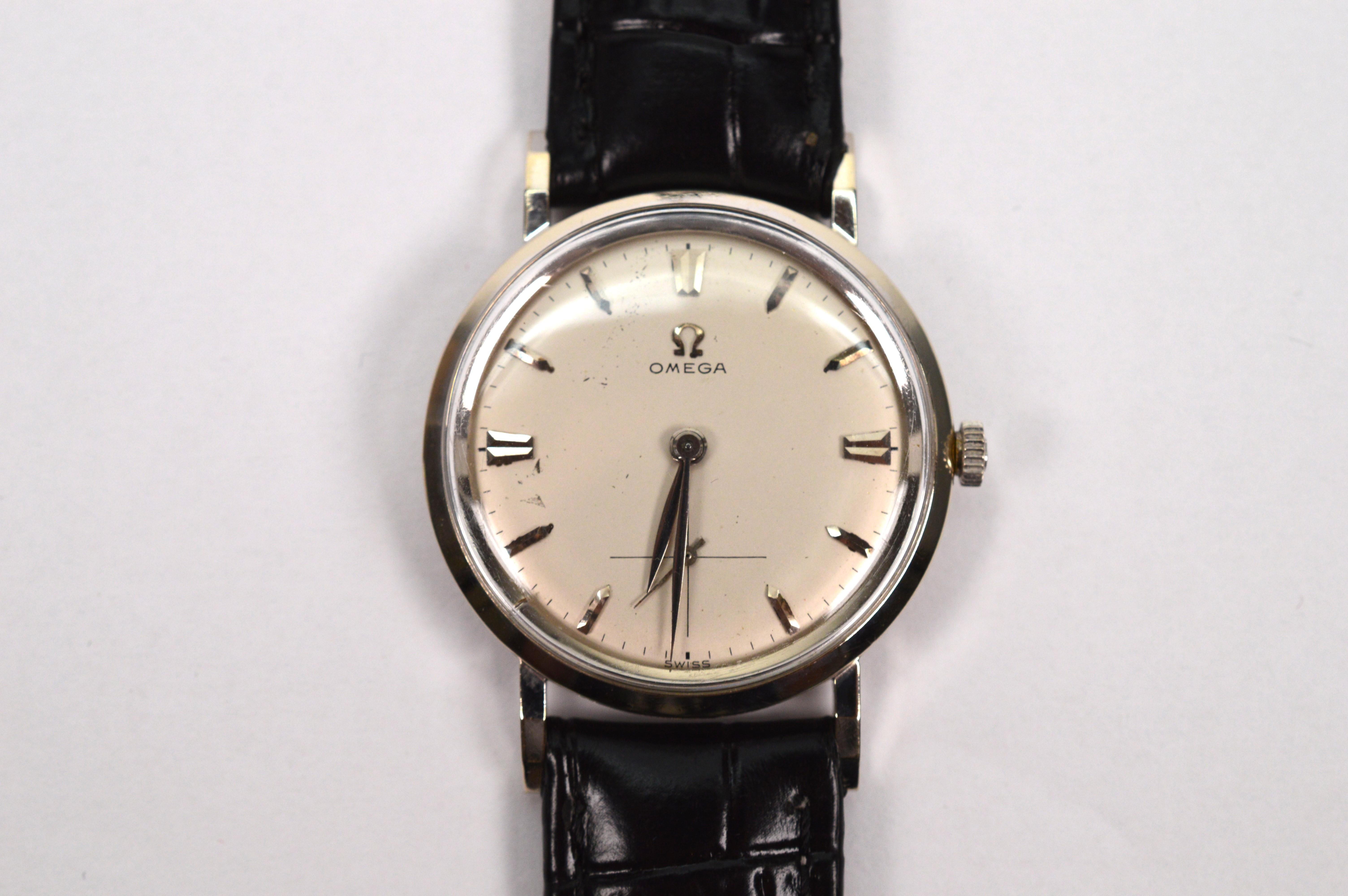Retro Classic Omega 302 14K White Gold Men's Wrist Watch For Sale