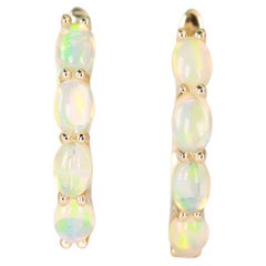 Boucles d'oreilles cabas ovales classiques en or jaune 14 carats et opale