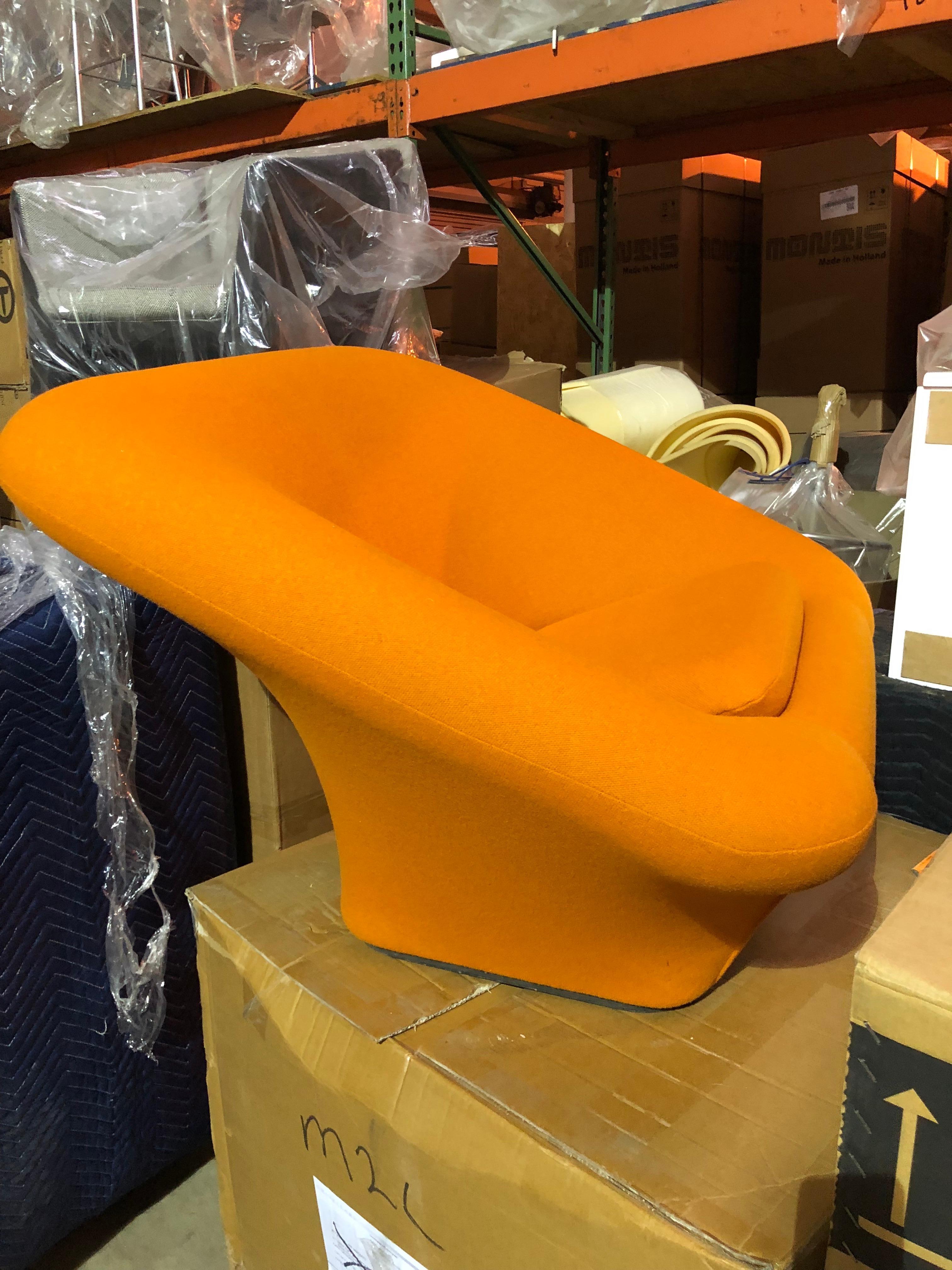 Artifort Classic Orange Nest Chair by Pierre Paulin In Good Condition In New York, NY
