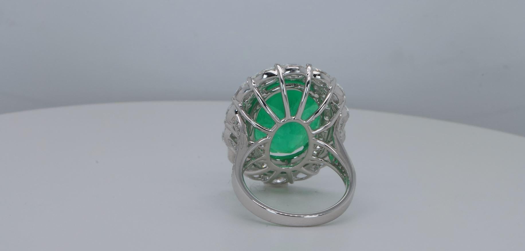 Oval Cut Classic Oval-Cut Emerald with Marquise & Round White Diamond 18k White Gold Ring