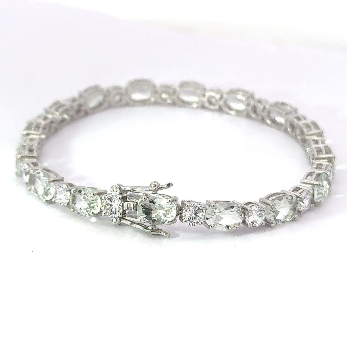 Art Deco Classic Oval Cut Green Amethyst and Zircon Silver Tennis Bracelet Gift for Wife For Sale