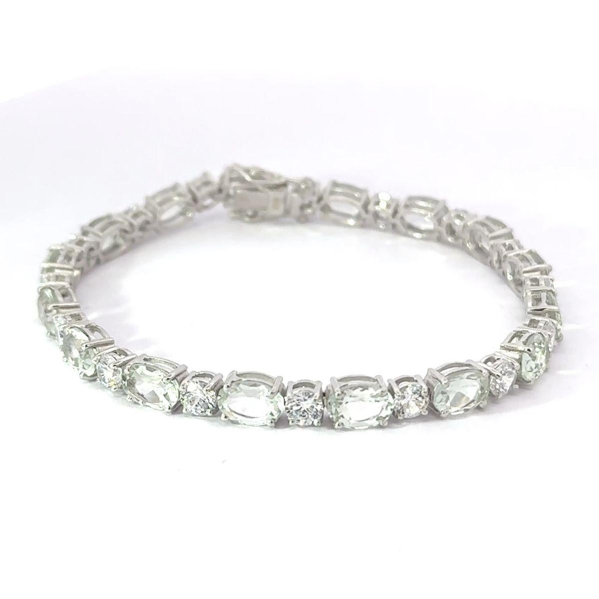 Classic Oval Cut Green Amethyst and Zircon Silver Tennis Bracelet Gift for Wife For Sale 4