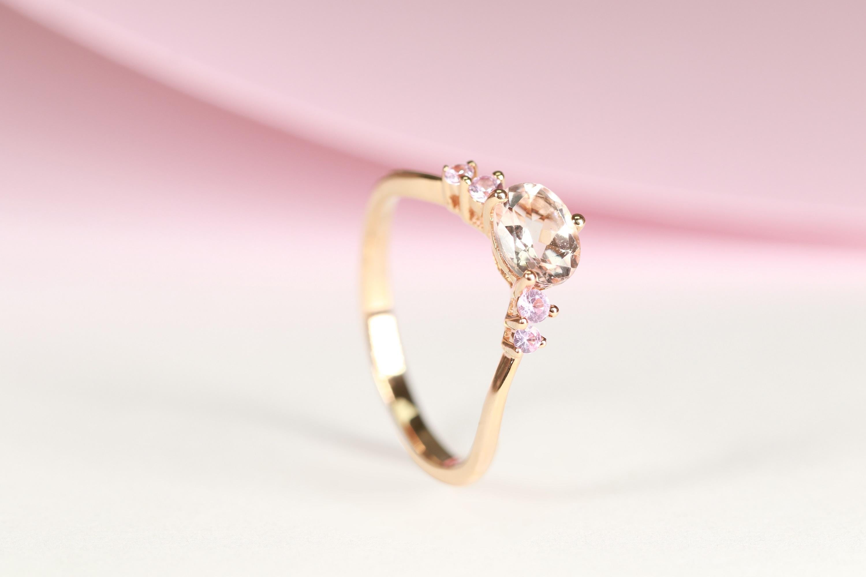 Oval Cut Classic Oval-Cut Morganite with Round-Cut Pink Sapphire 14k Rose Gold Ring For Sale