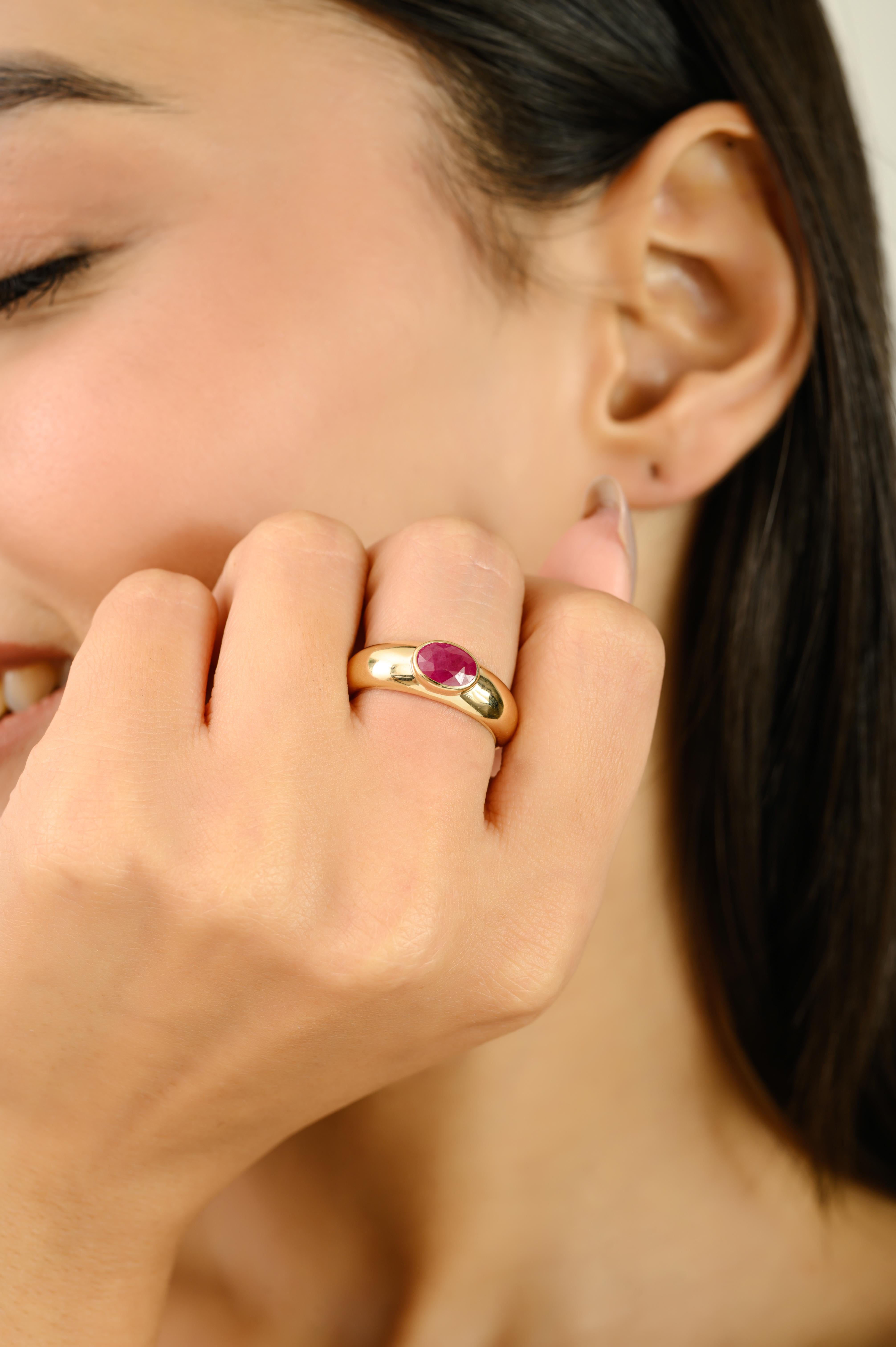 For Sale:  Classic Oval Cut Ruby Signet Ring in Bezel Setting 14k Yellow Gold Fine Jewelry 3
