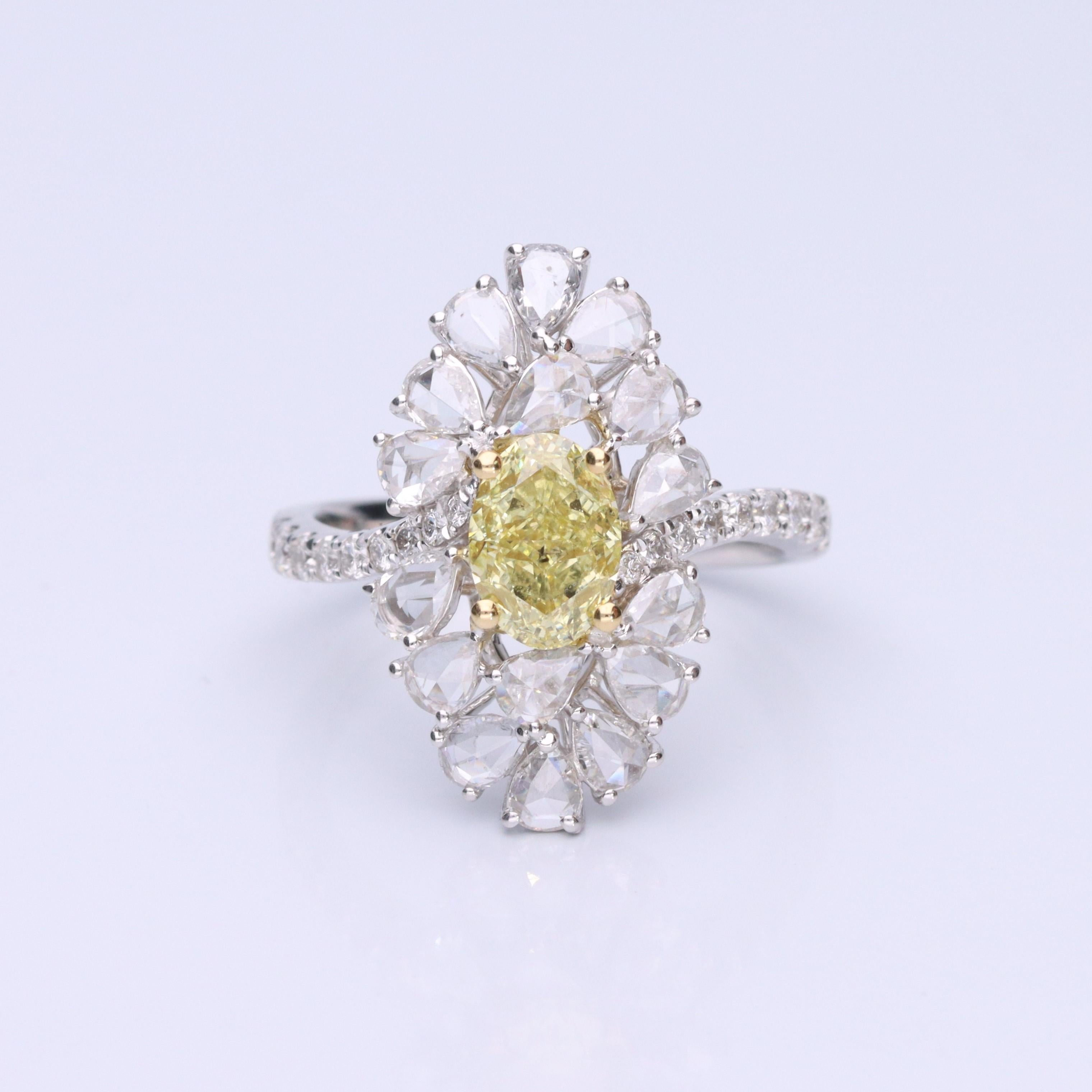 Classic Oval-Cut Yellow Diamond with Rose-Cut White Diamond 18k TT Gold Ring In New Condition In New York, NY