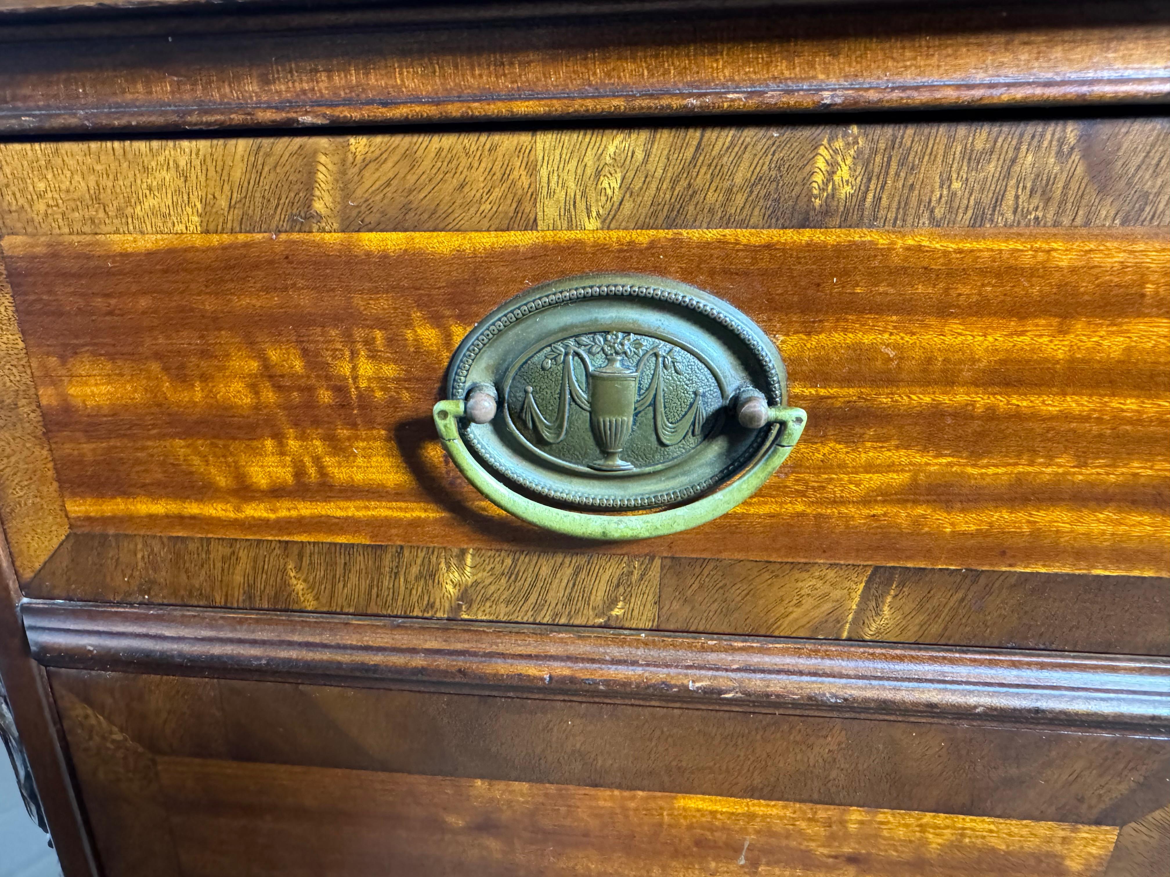 Classic pair French 4-Drawer Night Stands, bronze mounts , Louis XIV For Sale 5