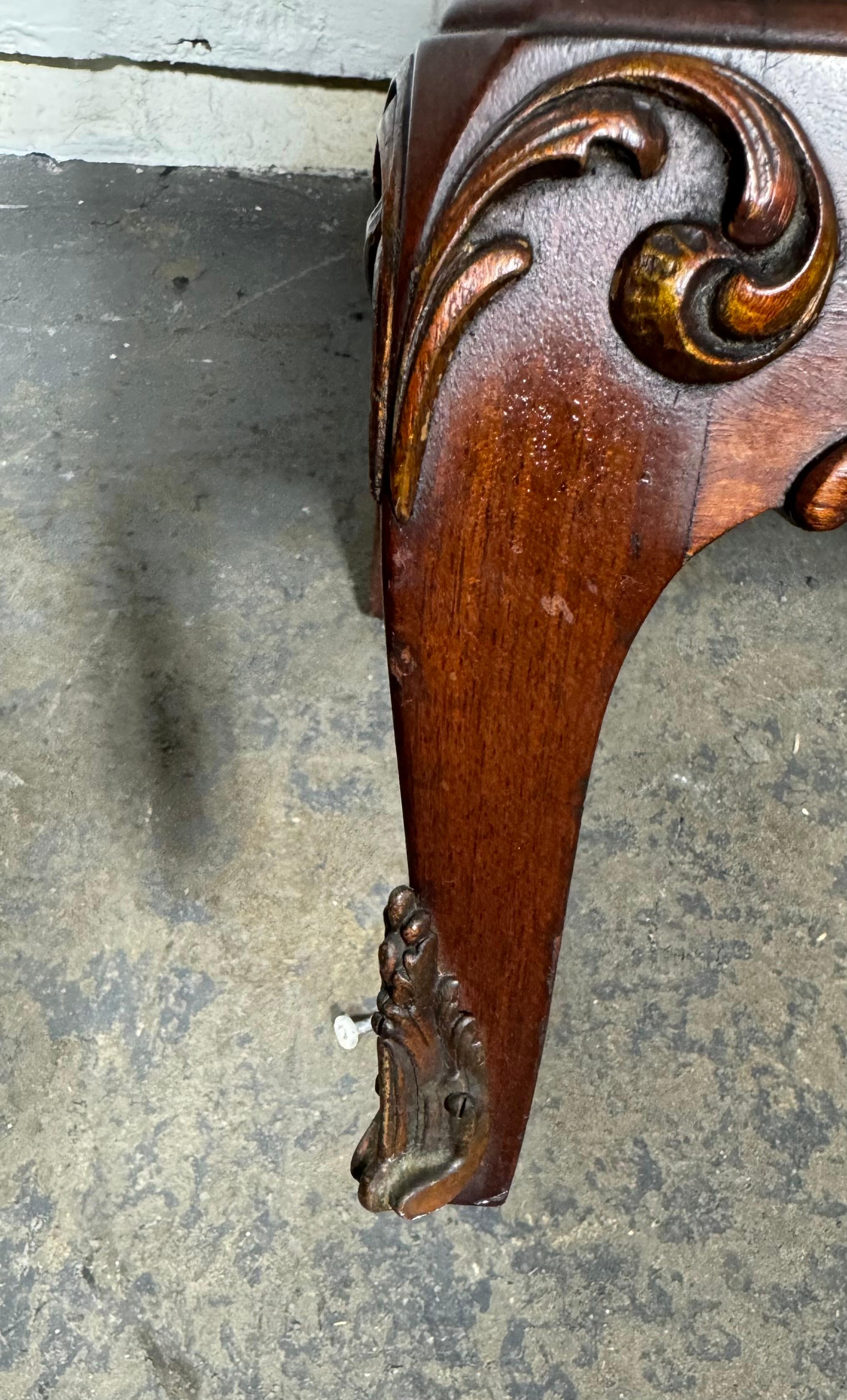 Classic pair French 4-Drawer Night Stands, bronze mounts , Louis XIV For Sale 6