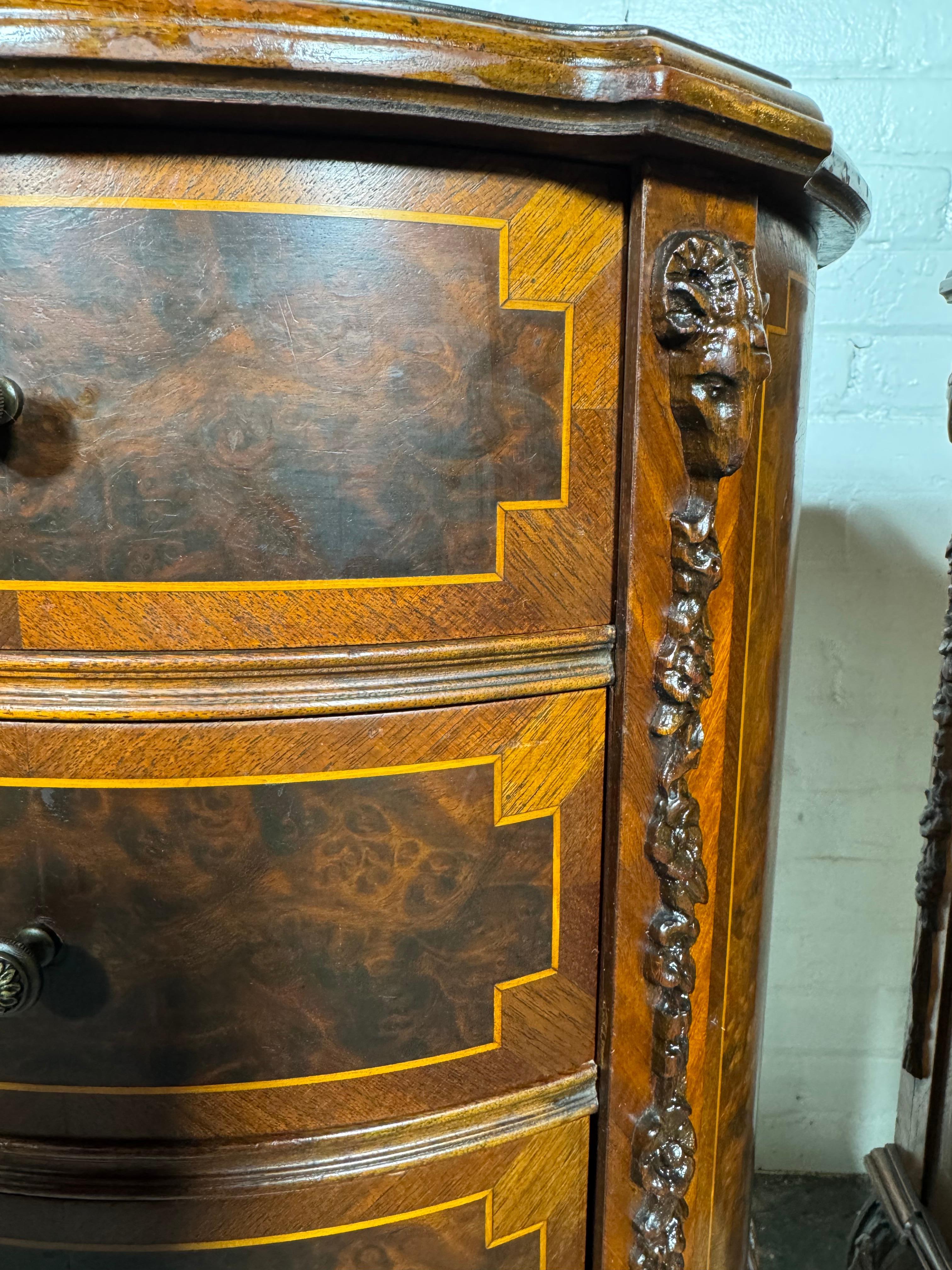 Classic pair French 4-Drawer Night Stands, burl wood, carved / Louis XV For Sale 5