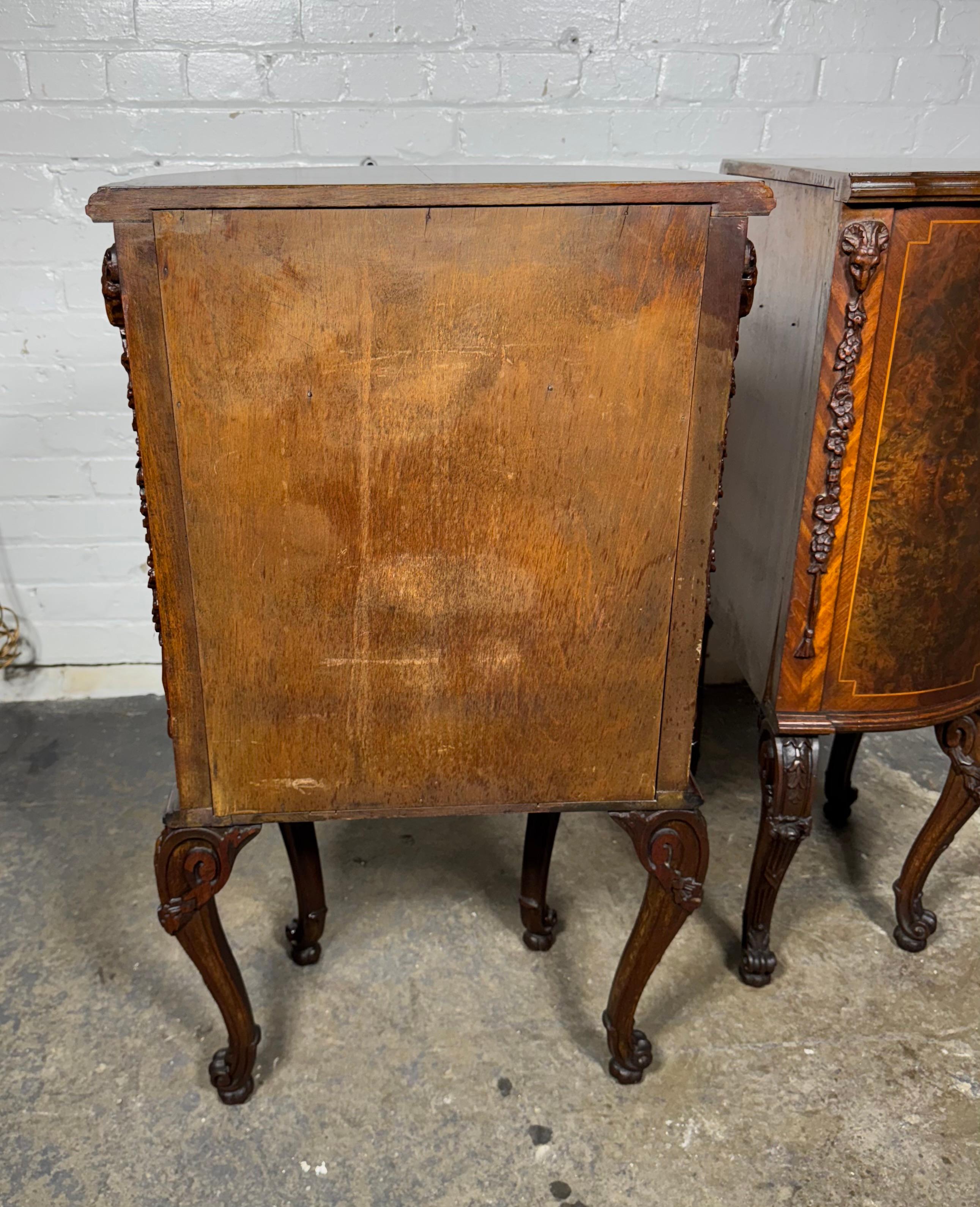 American Classic pair French 4-Drawer Night Stands, burl wood, carved / Louis XV For Sale