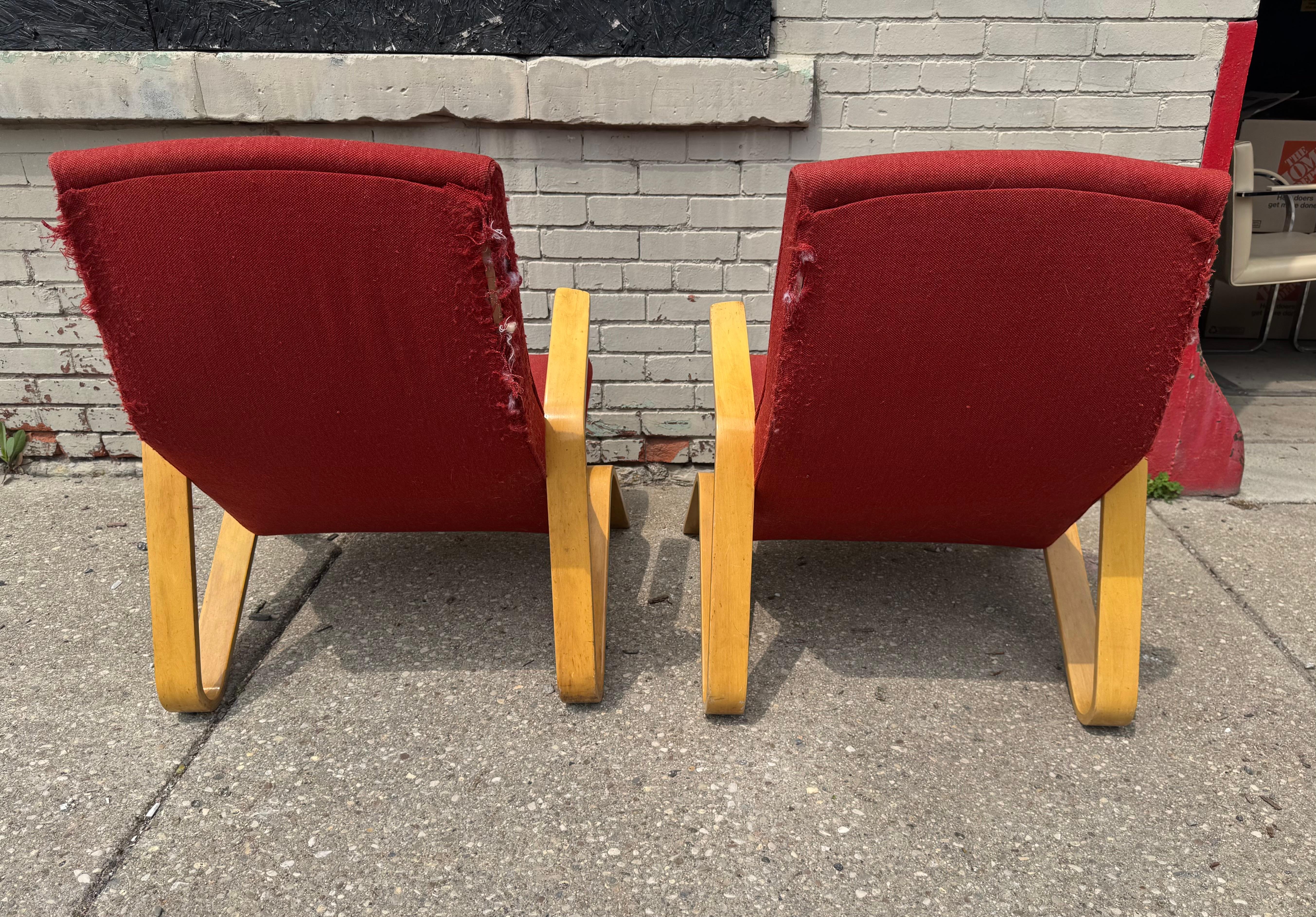 Americano Classic Pair Grasshopper Lounge Chairs designed by Eero Saarinen for Knoll in vendita