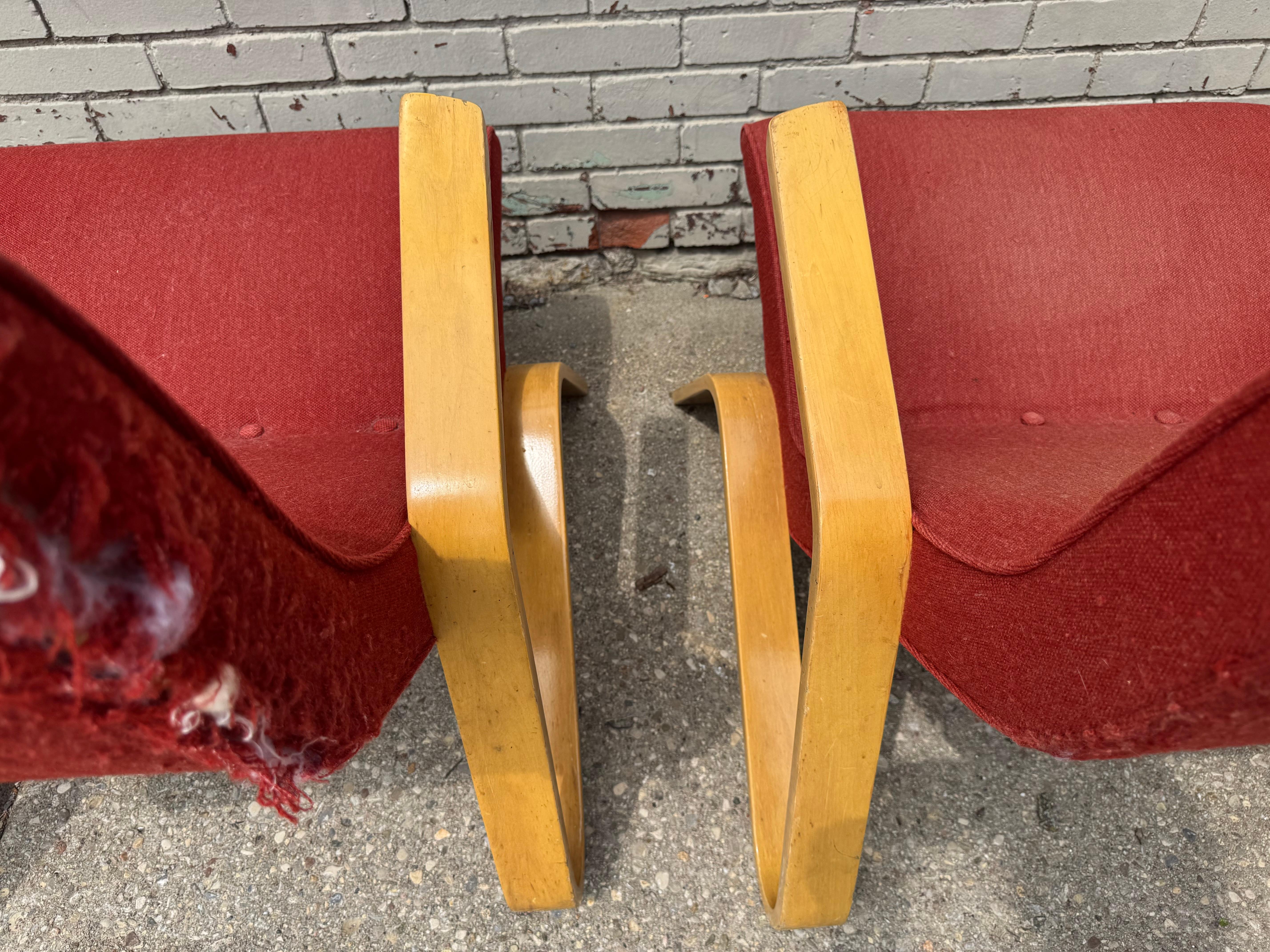 Classic Pair Grasshopper Lounge Chairs designed by Eero Saarinen for Knoll in vendita 2