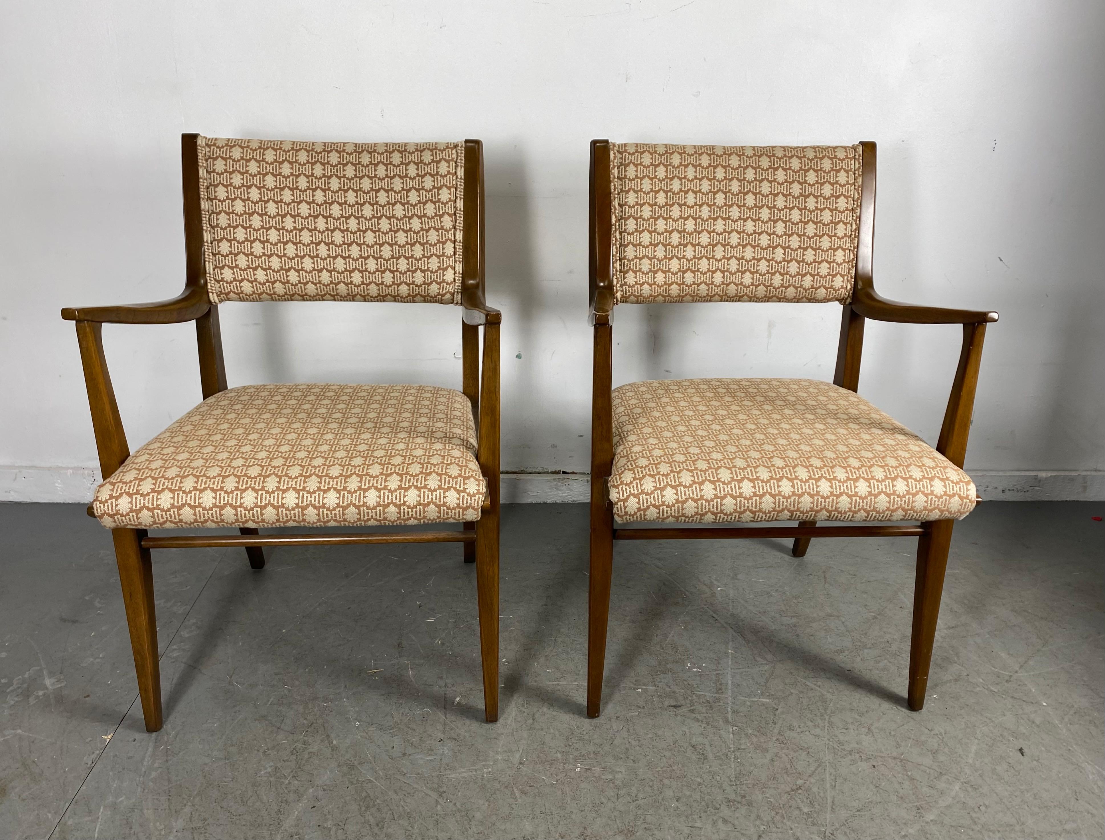 Mid-Century Modern Paire classique de fauteuils modernistes par John Van Koert pour Drexel en vente