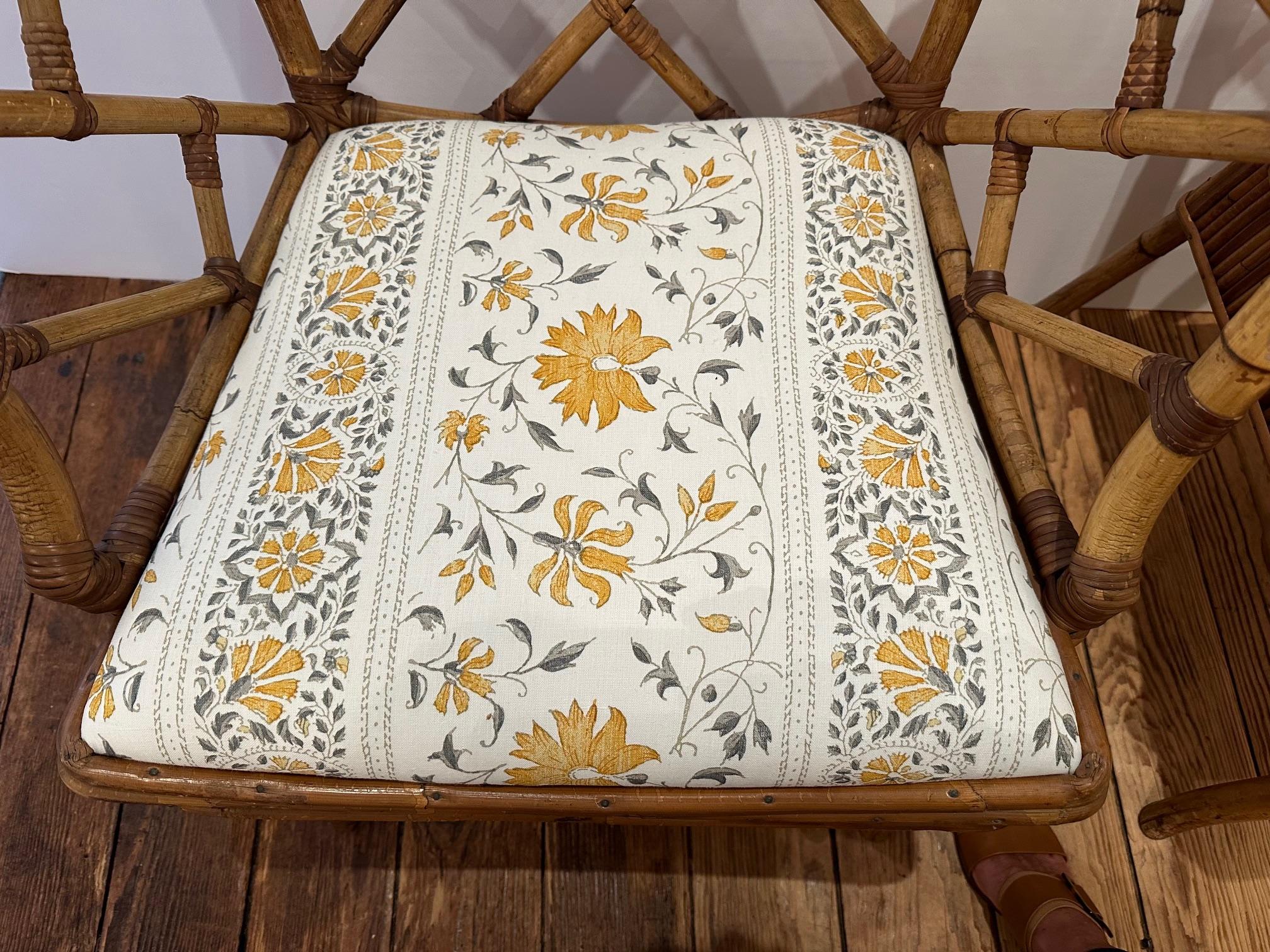 Coppia classica di poltrone in bambù in stile Chippendale vintage in vendita 2