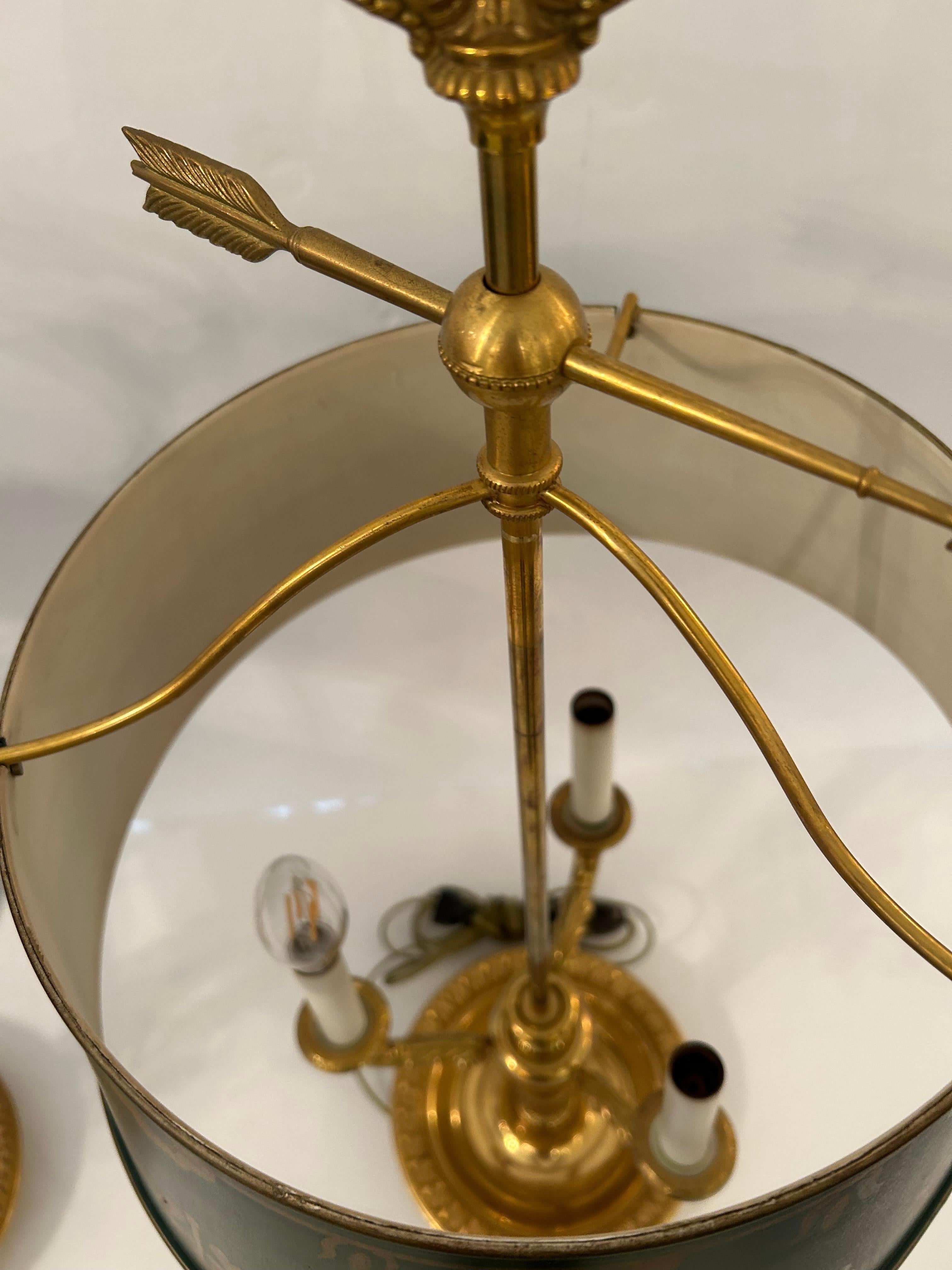 Coppia classica di lampade d'epoca in ottone finemente fuso Buillotte in vendita 6