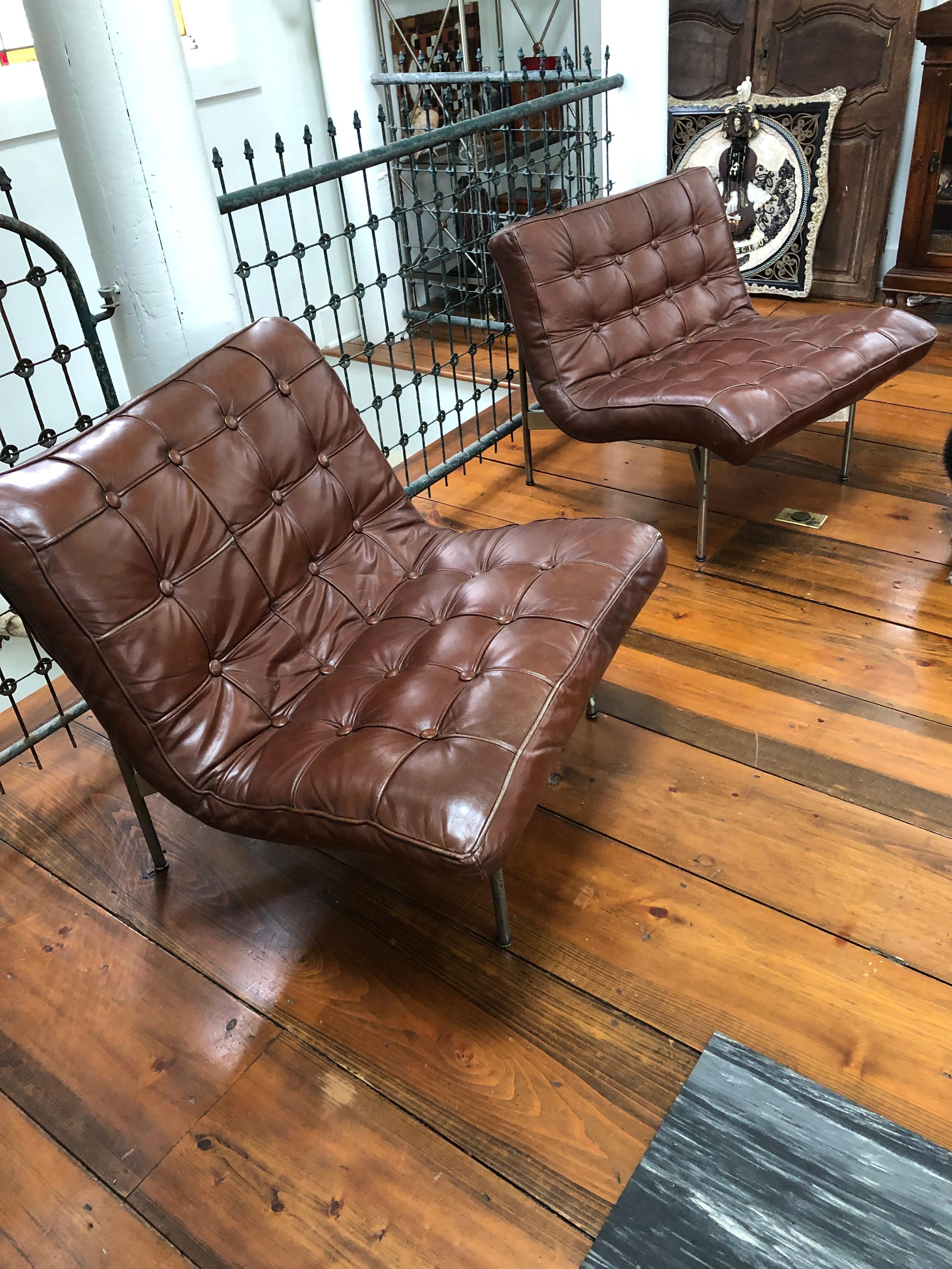 chocolate brown leather chair