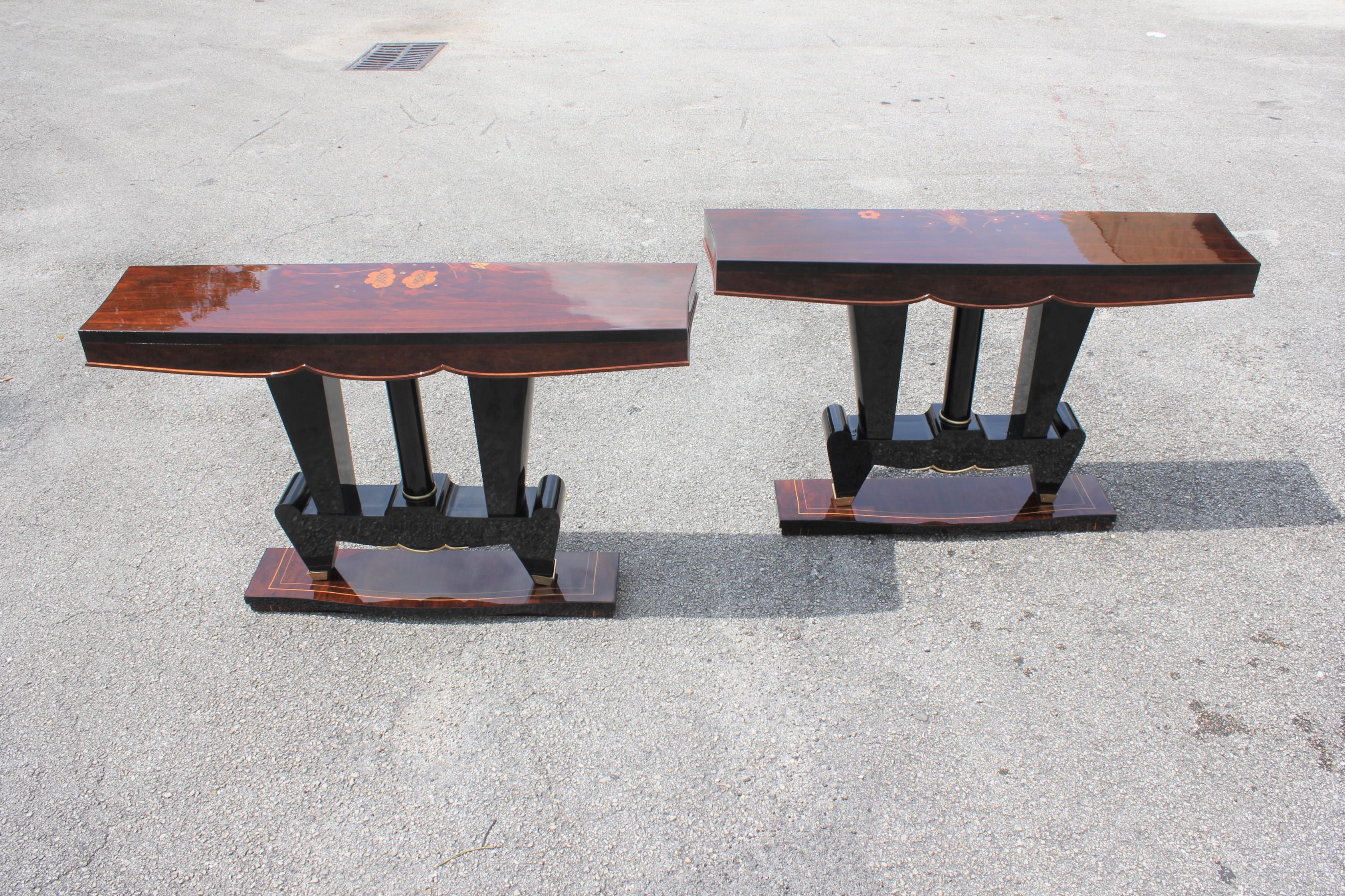 Classic Pair of French Art Deco Macassar Ebony Console Tables, circa 1940s 8