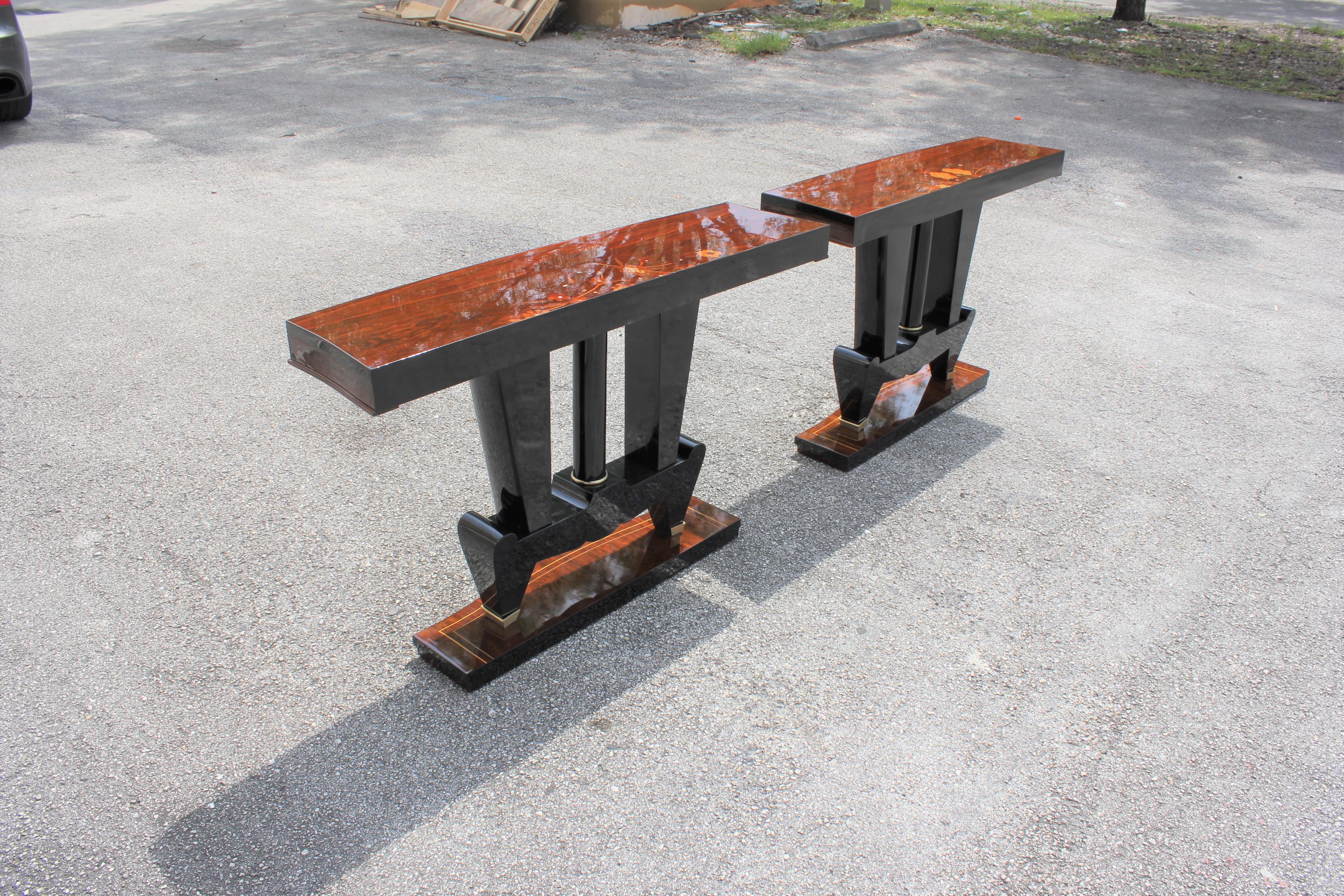 Classic Pair of French Art Deco Macassar Ebony Console Tables, circa 1940s 12